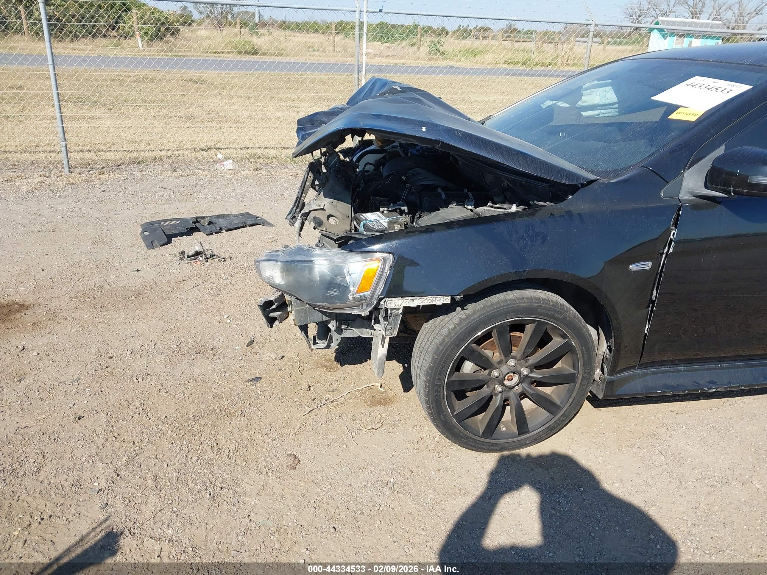 MITSUBISHI LANCER image 6