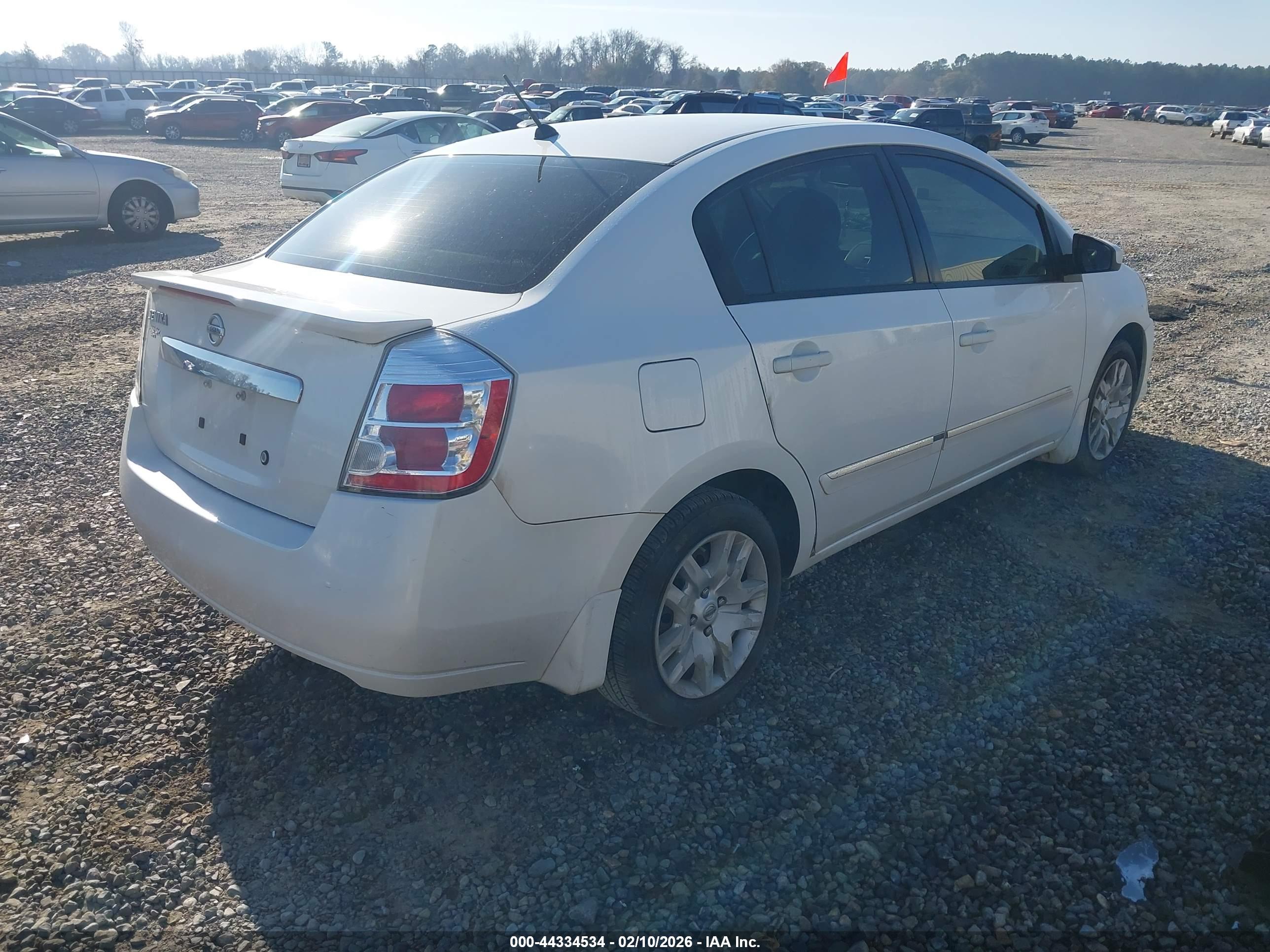 NISSAN SENTRA image 4