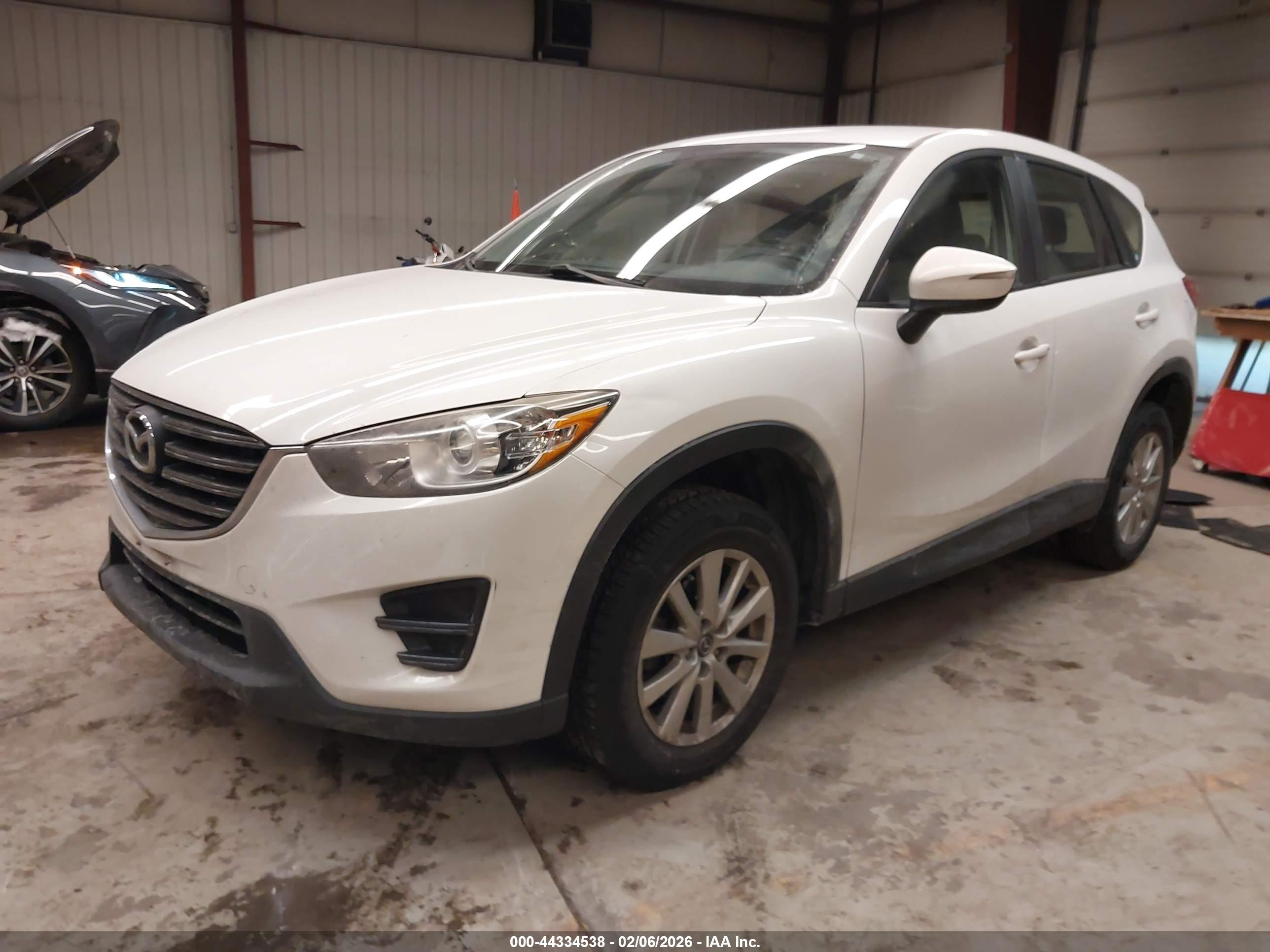 MAZDA CX-5 image 2
