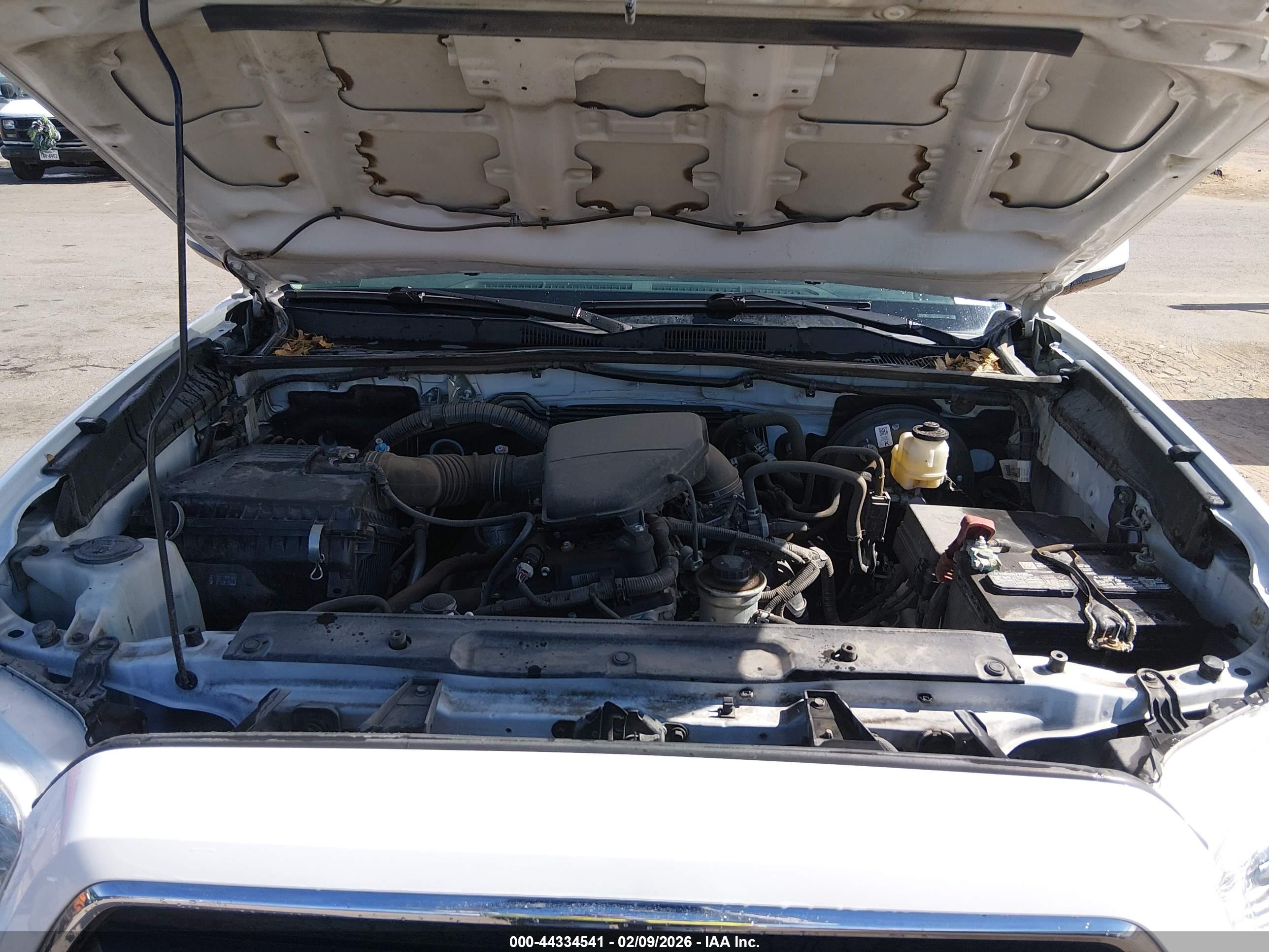 TOYOTA TACOMA image 10