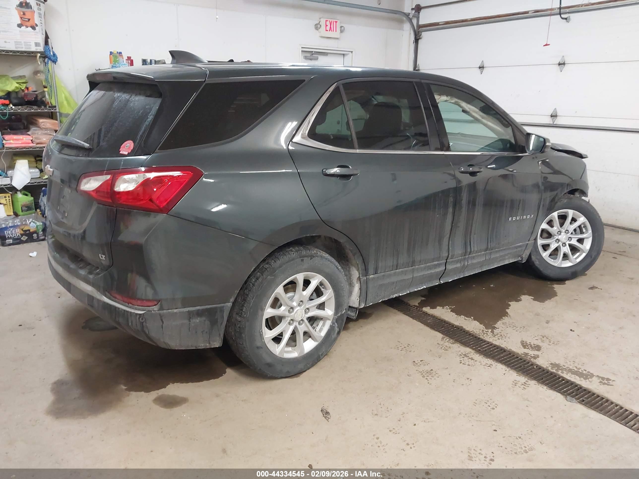 CHEVROLET EQUINOX image 4