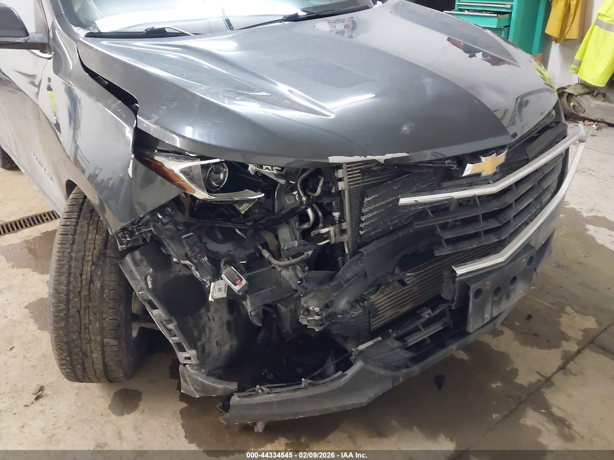 CHEVROLET EQUINOX image 6