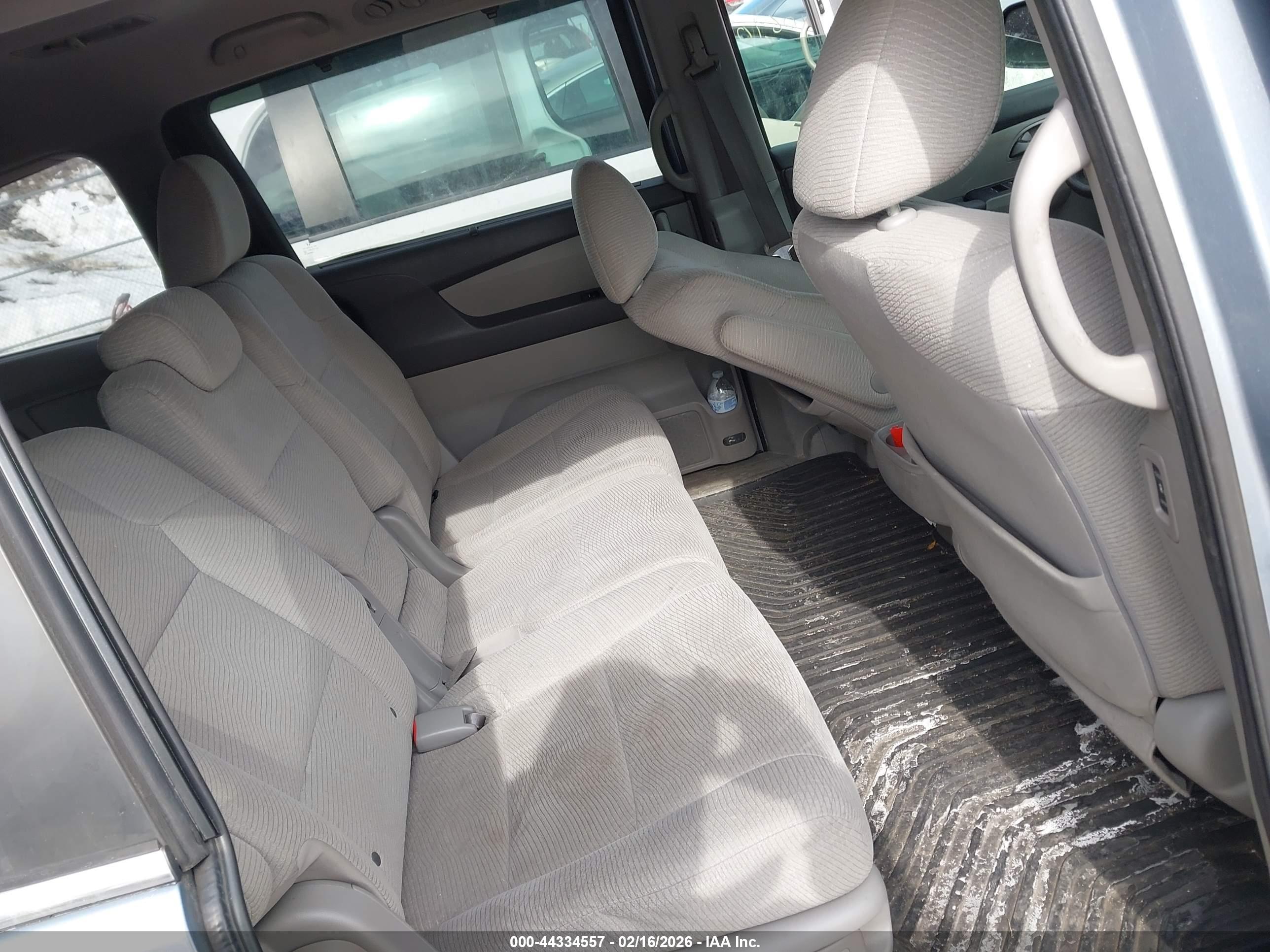 HONDA ODYSSEY image 8