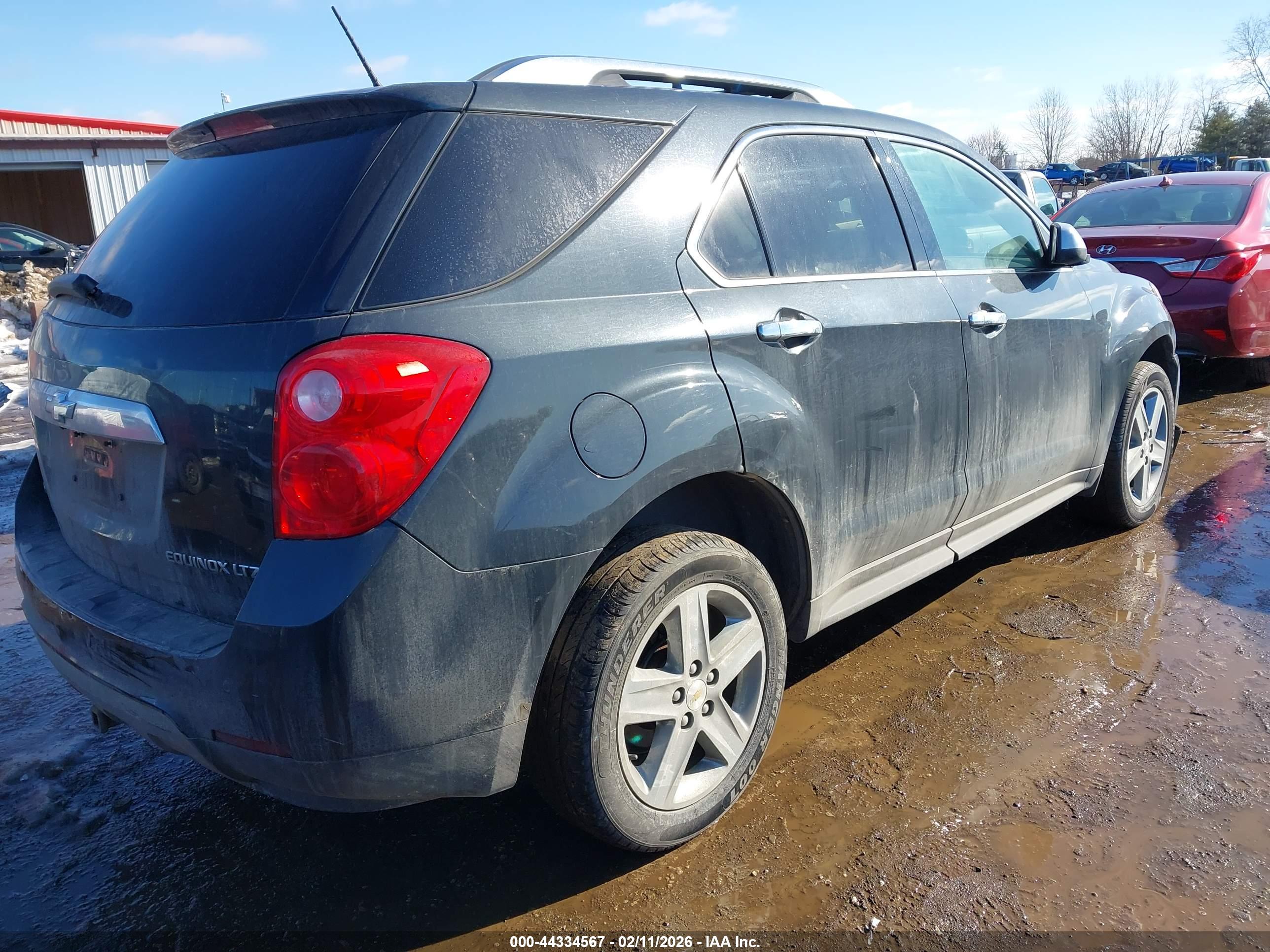 CHEVROLET EQUINOX image 4