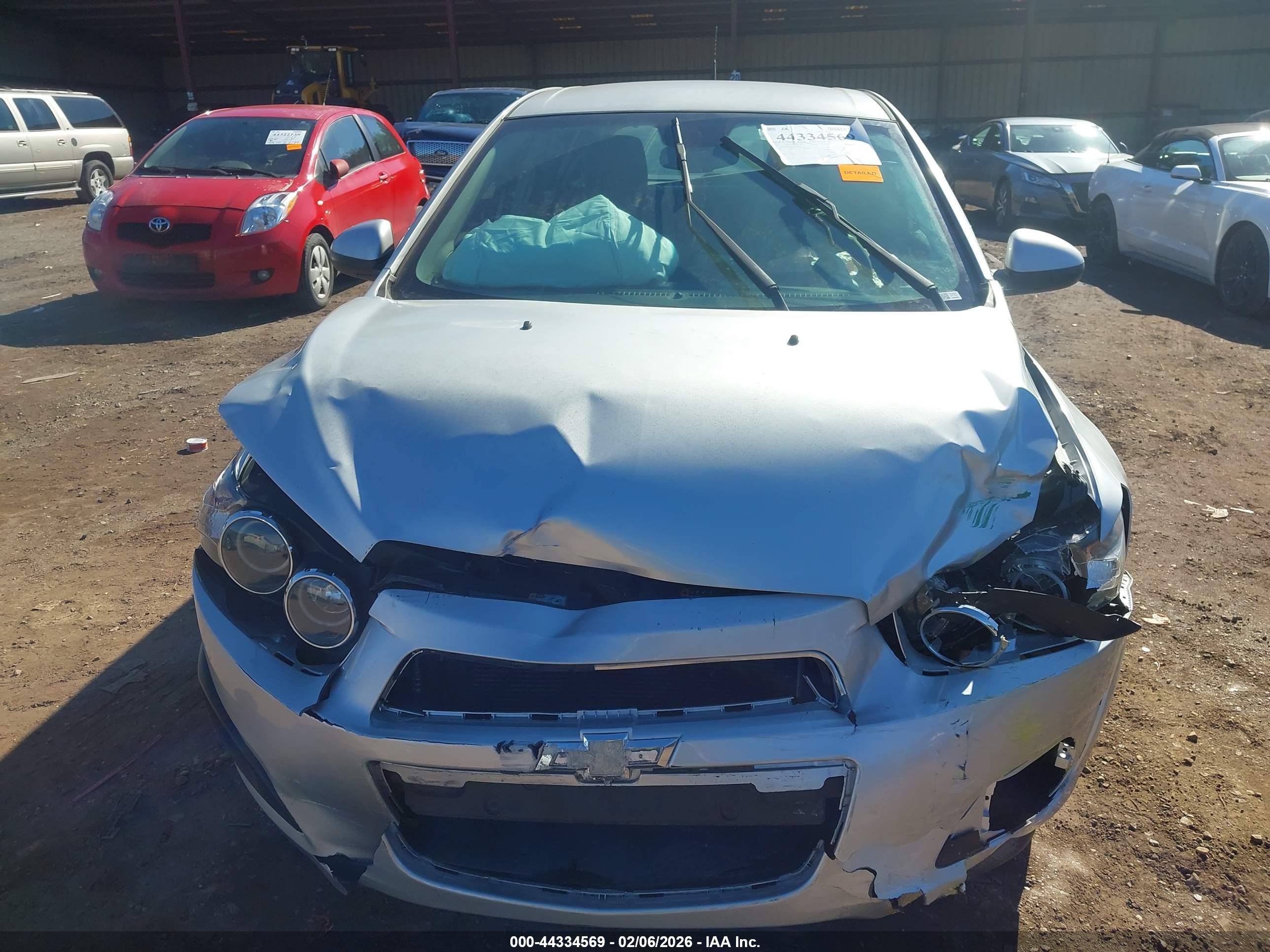 CHEVROLET SONIC image 6