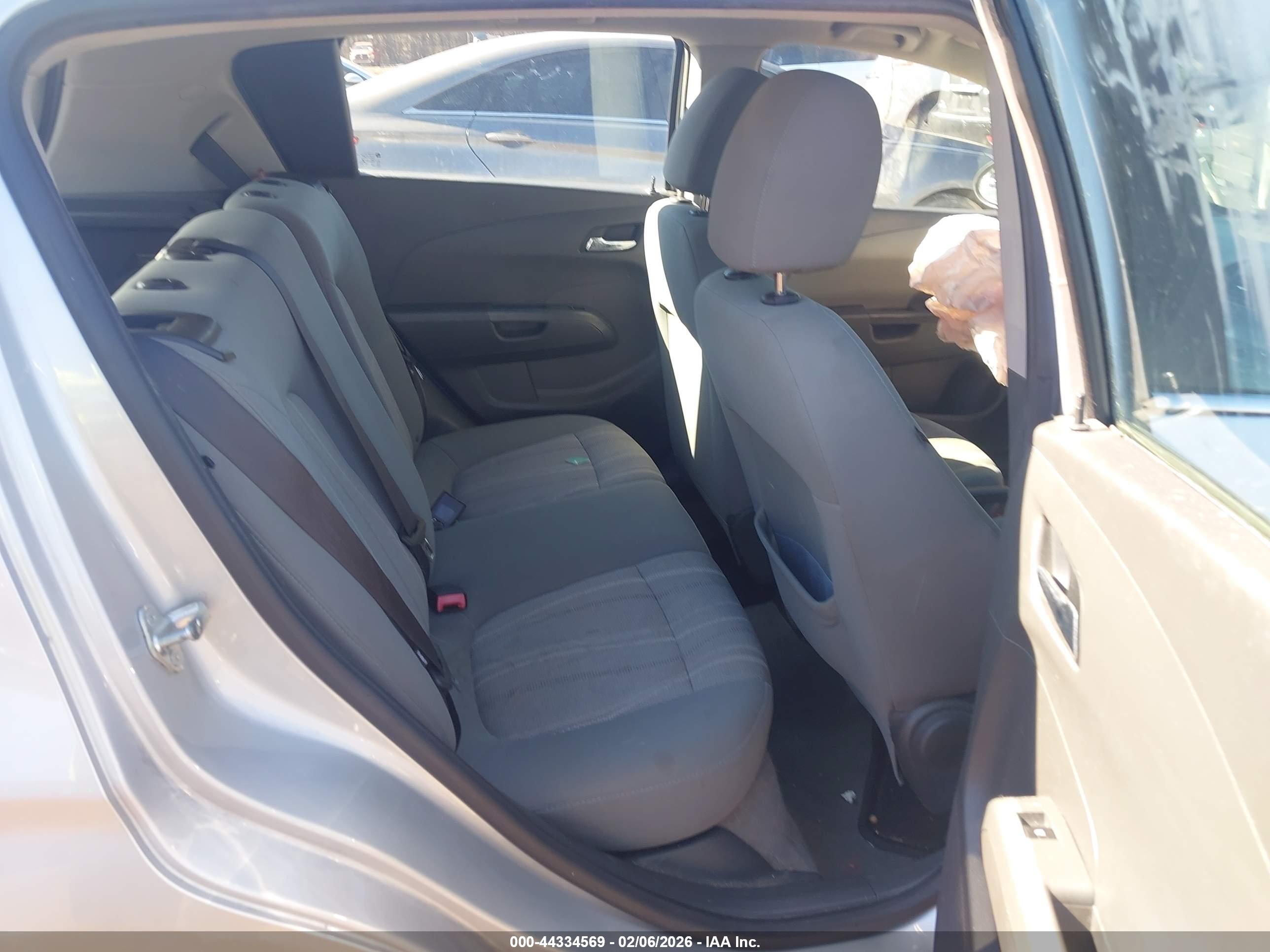 CHEVROLET SONIC image 8