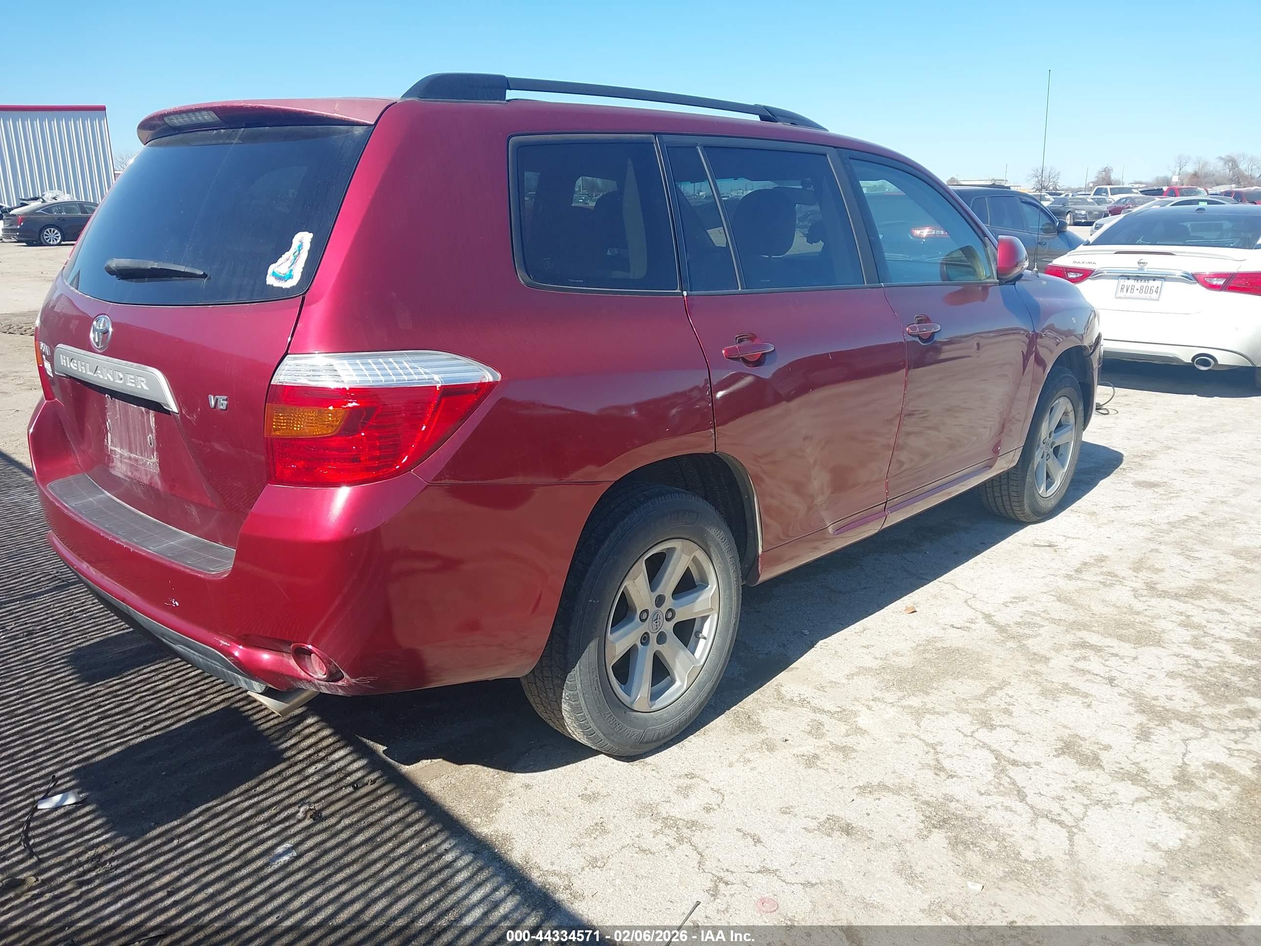 TOYOTA HIGHLANDER image 4