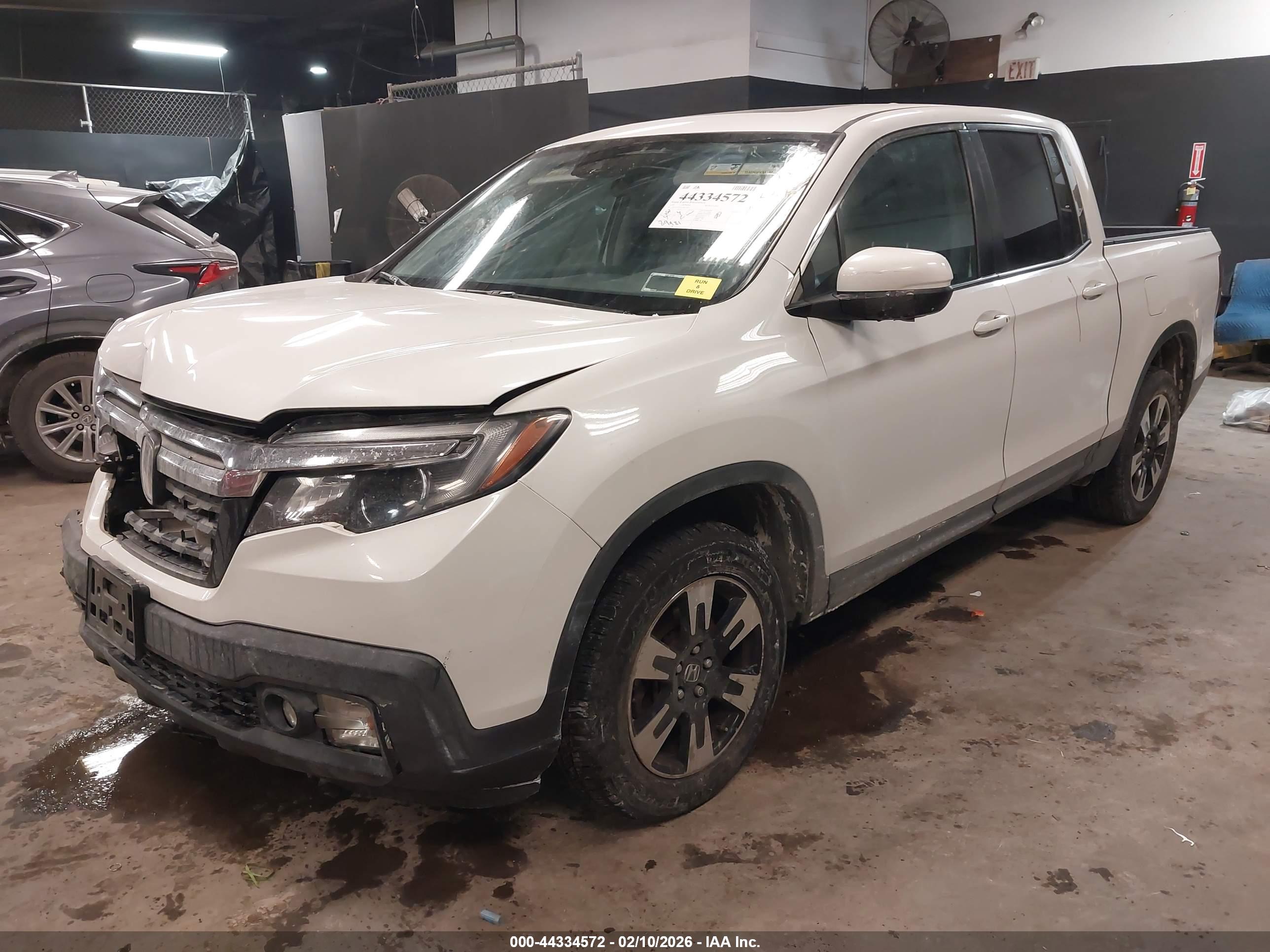 HONDA RIDGELINE image 2