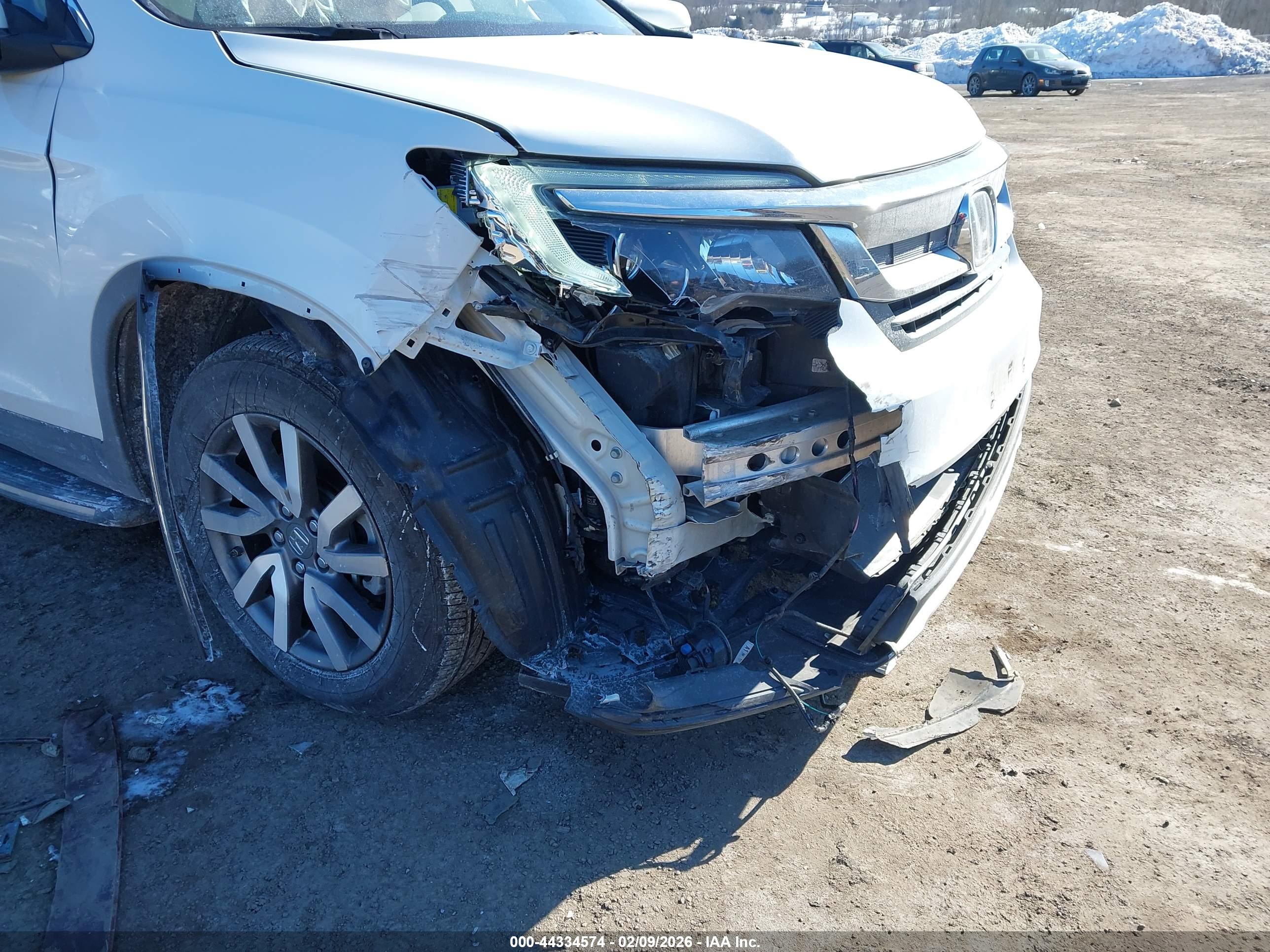 HONDA PILOT image 6