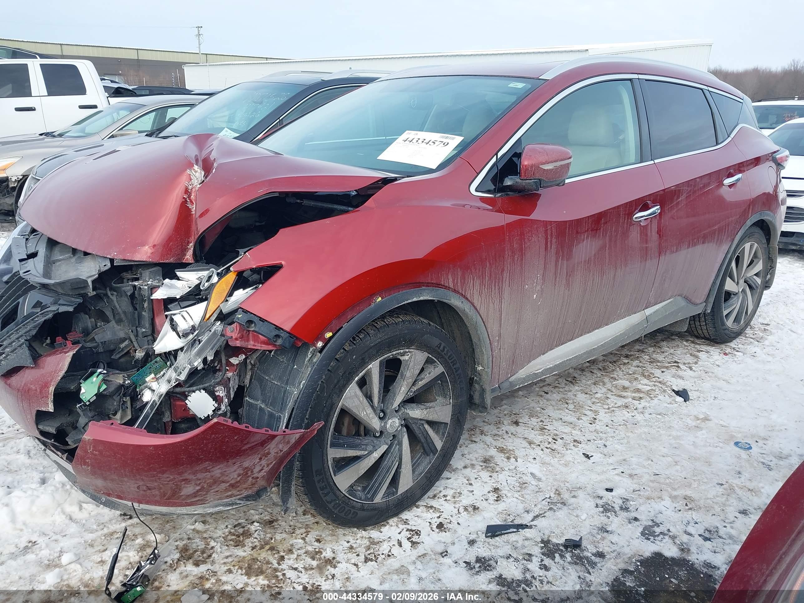 NISSAN MURANO image 2