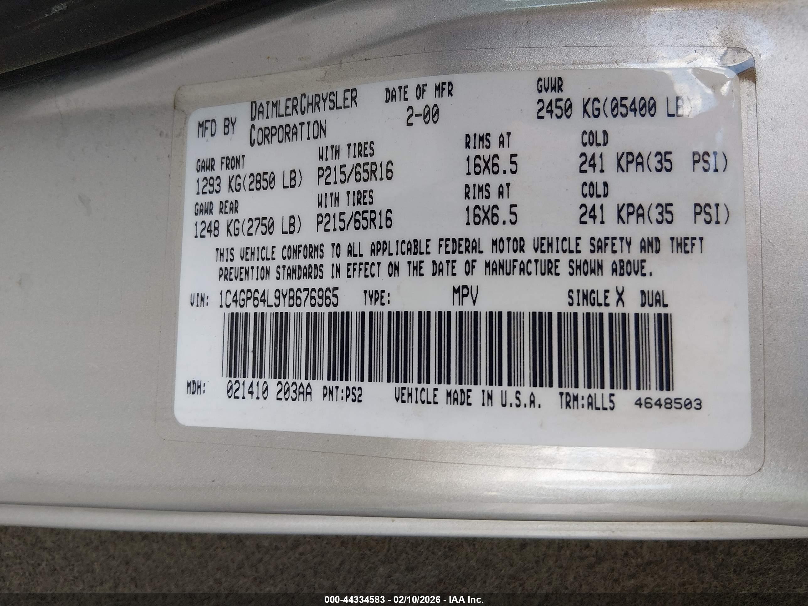 CHRYSLER TOWN image 9