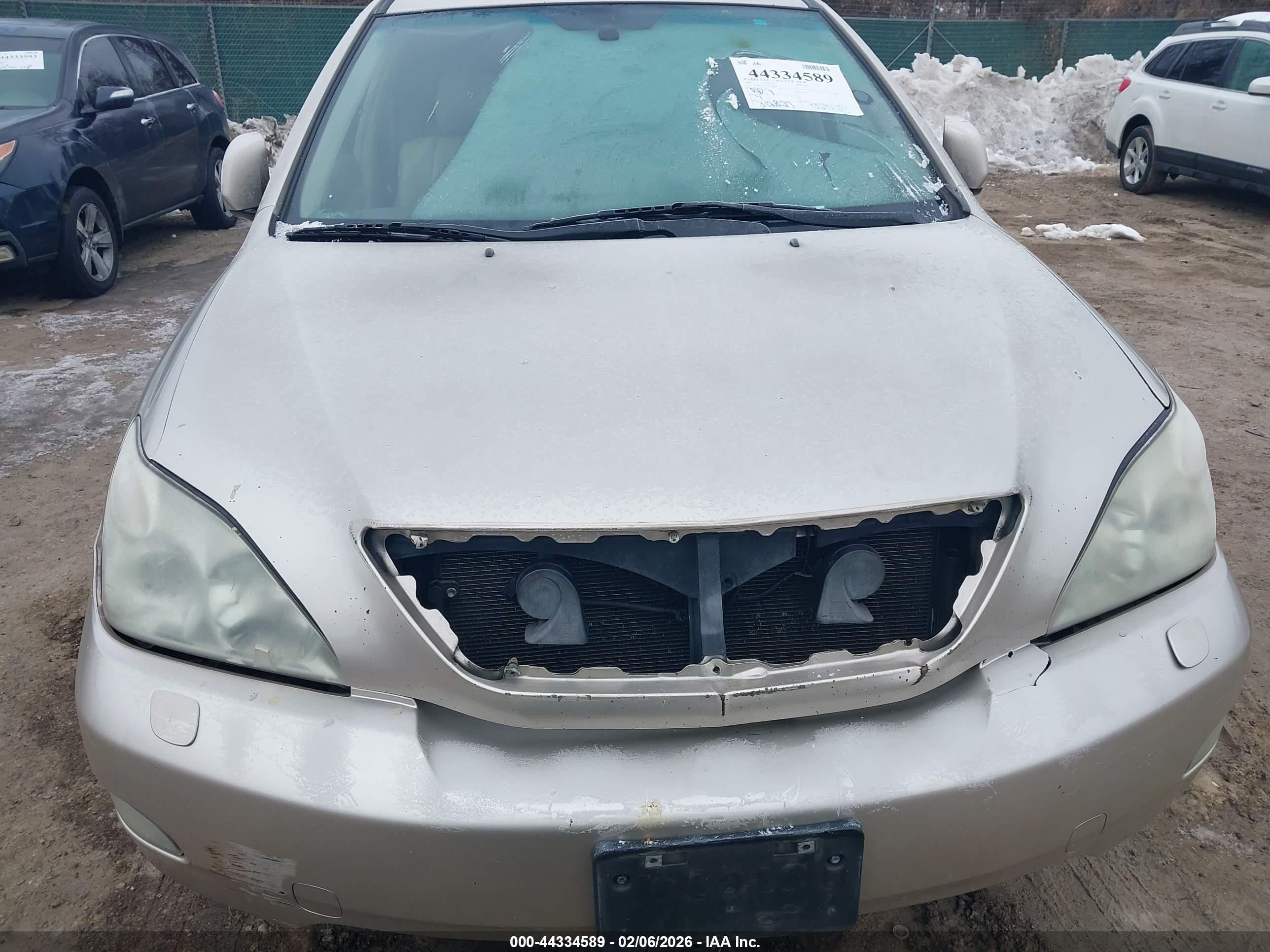 LEXUS RX image 6
