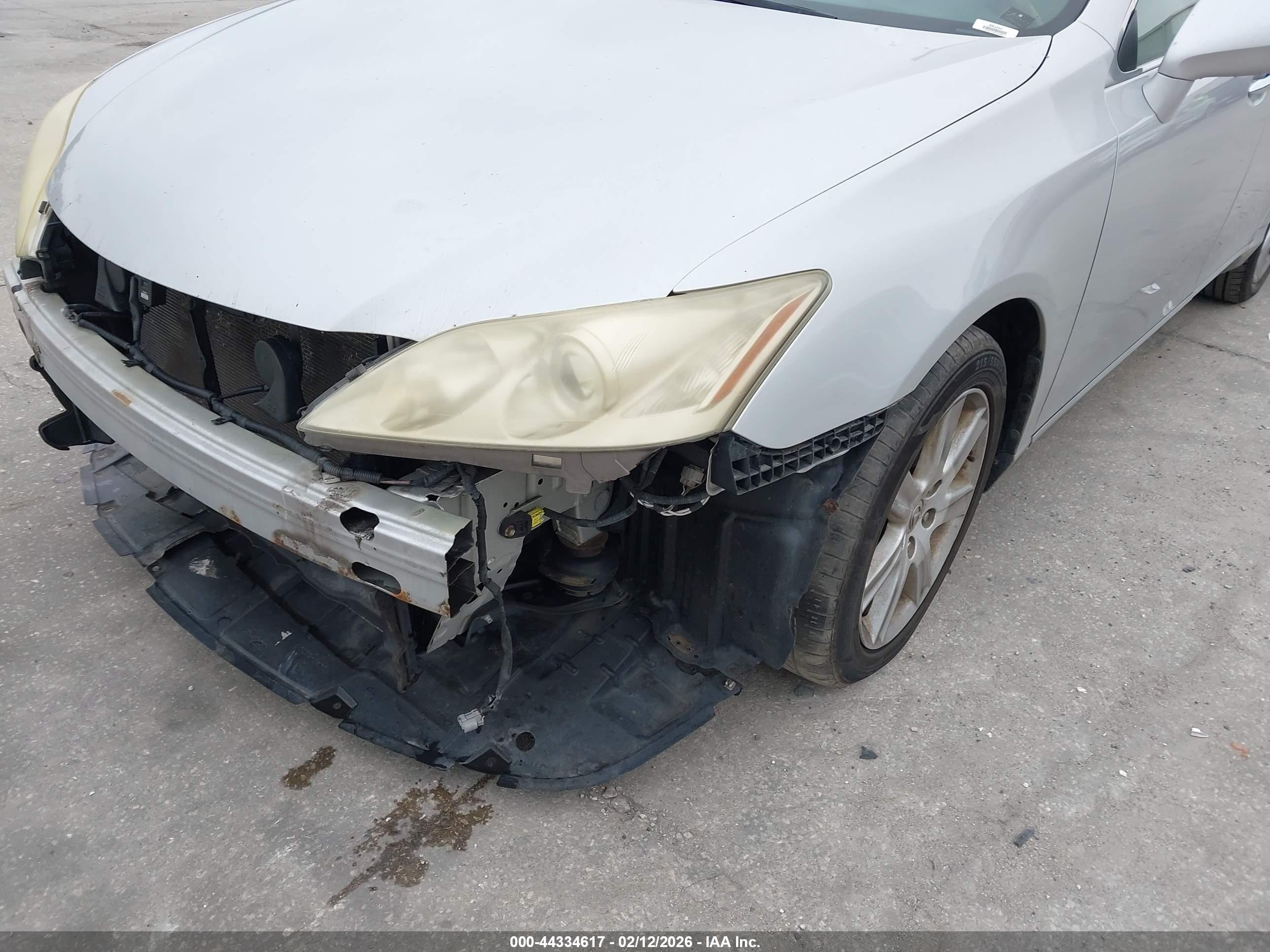 LEXUS ES image 6