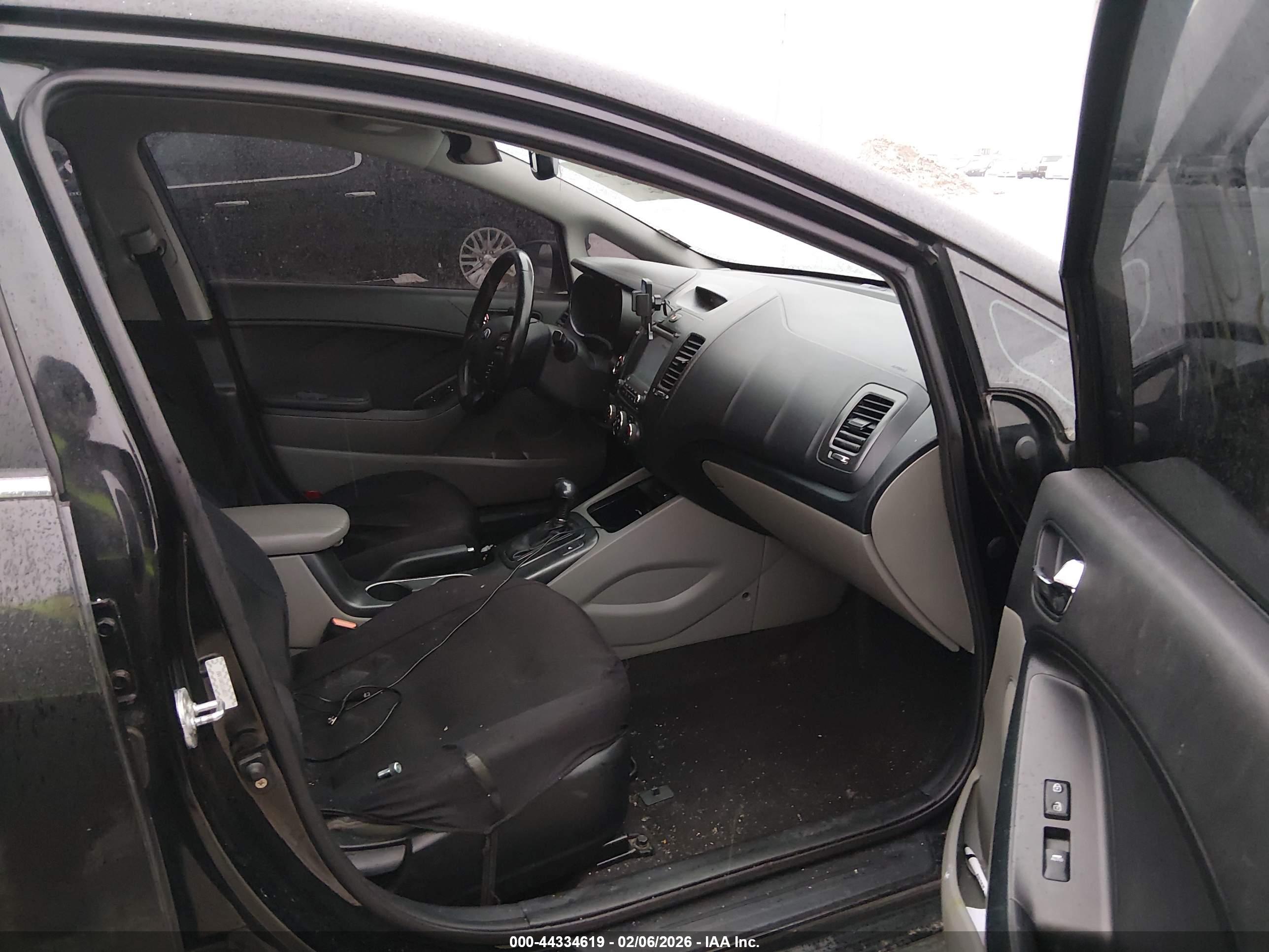 KIA FORTE image 5