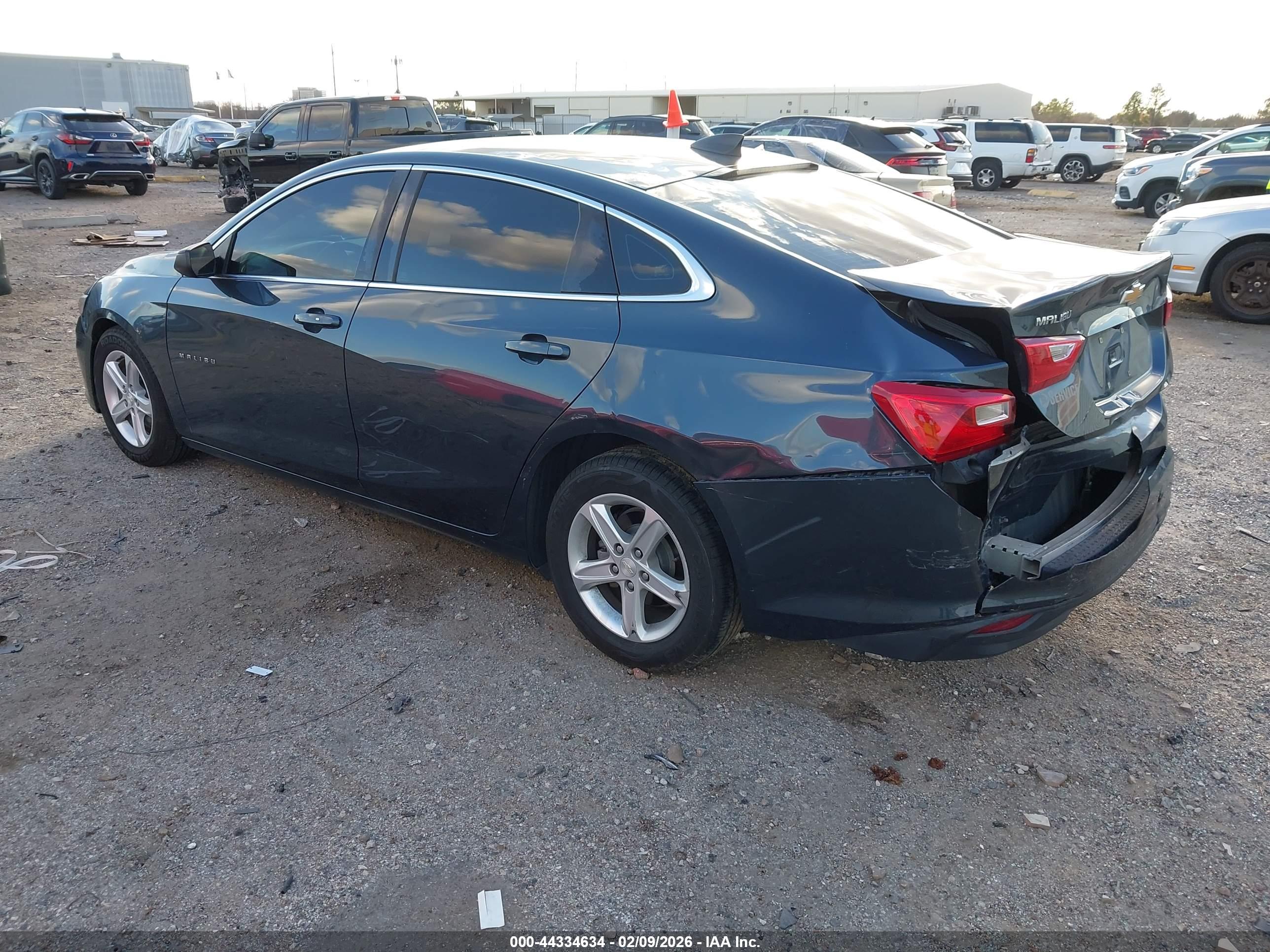 CHEVROLET MALIBU image 3
