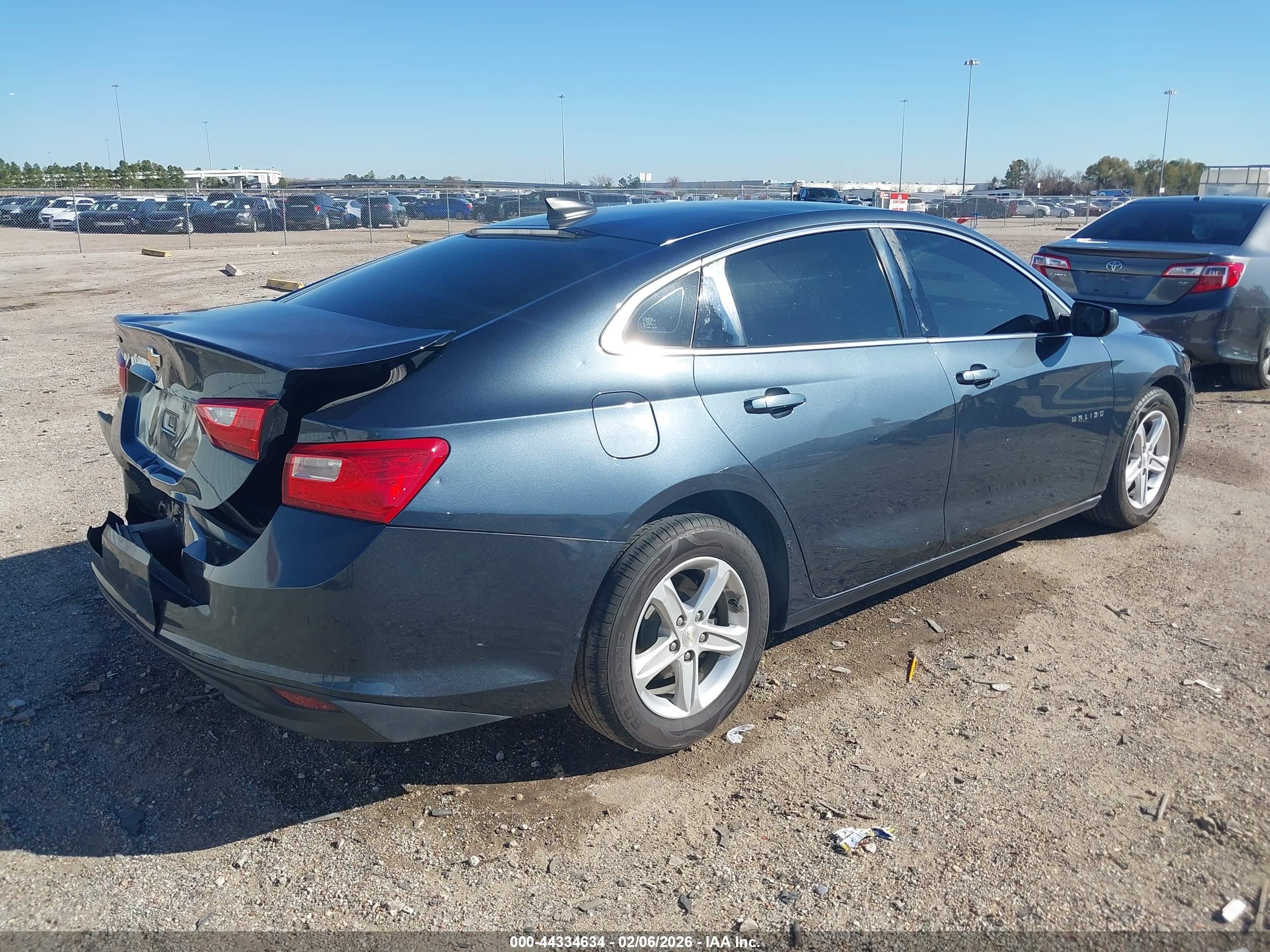 CHEVROLET MALIBU image 4