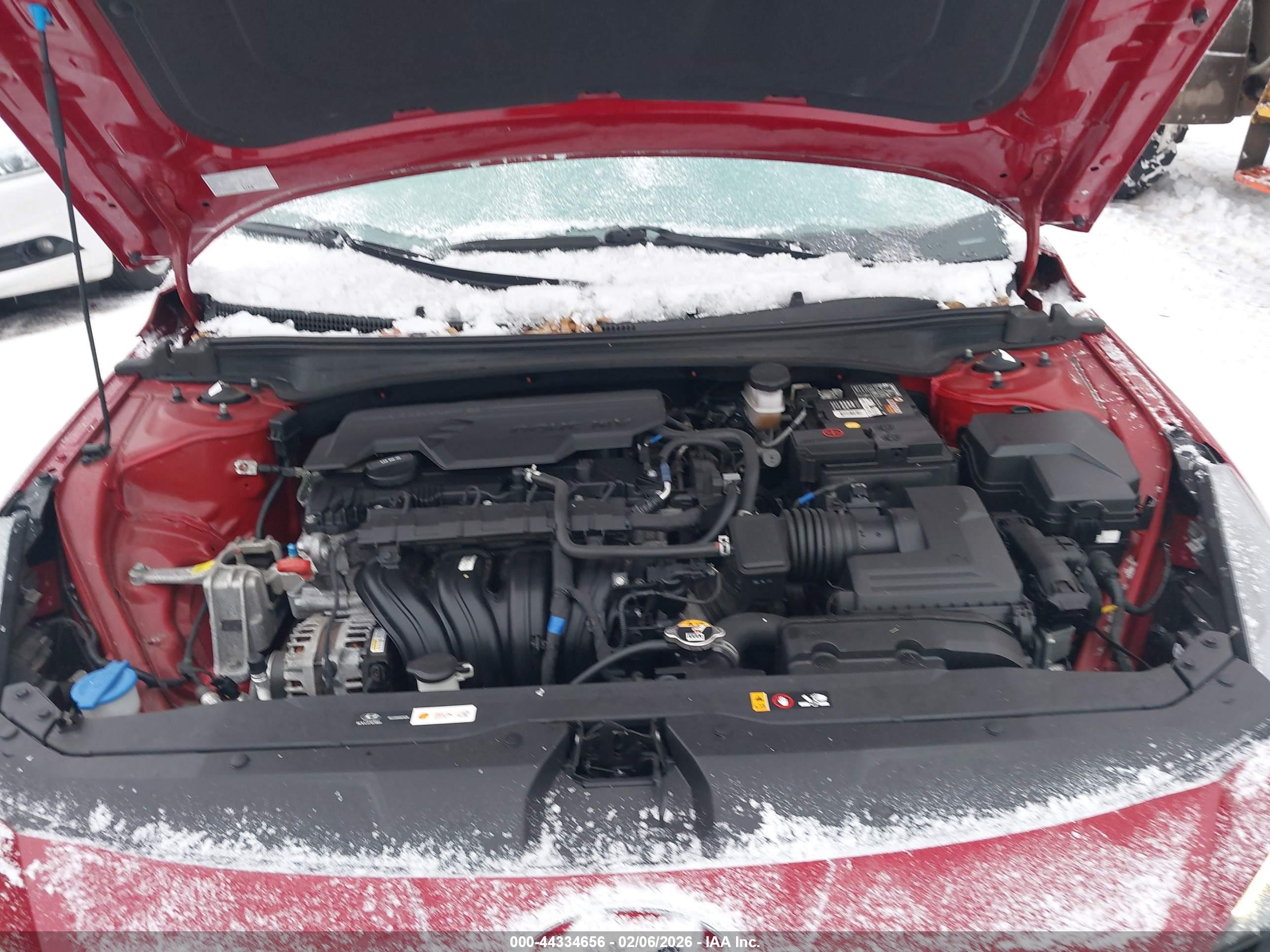 HYUNDAI ELANTRA image 10
