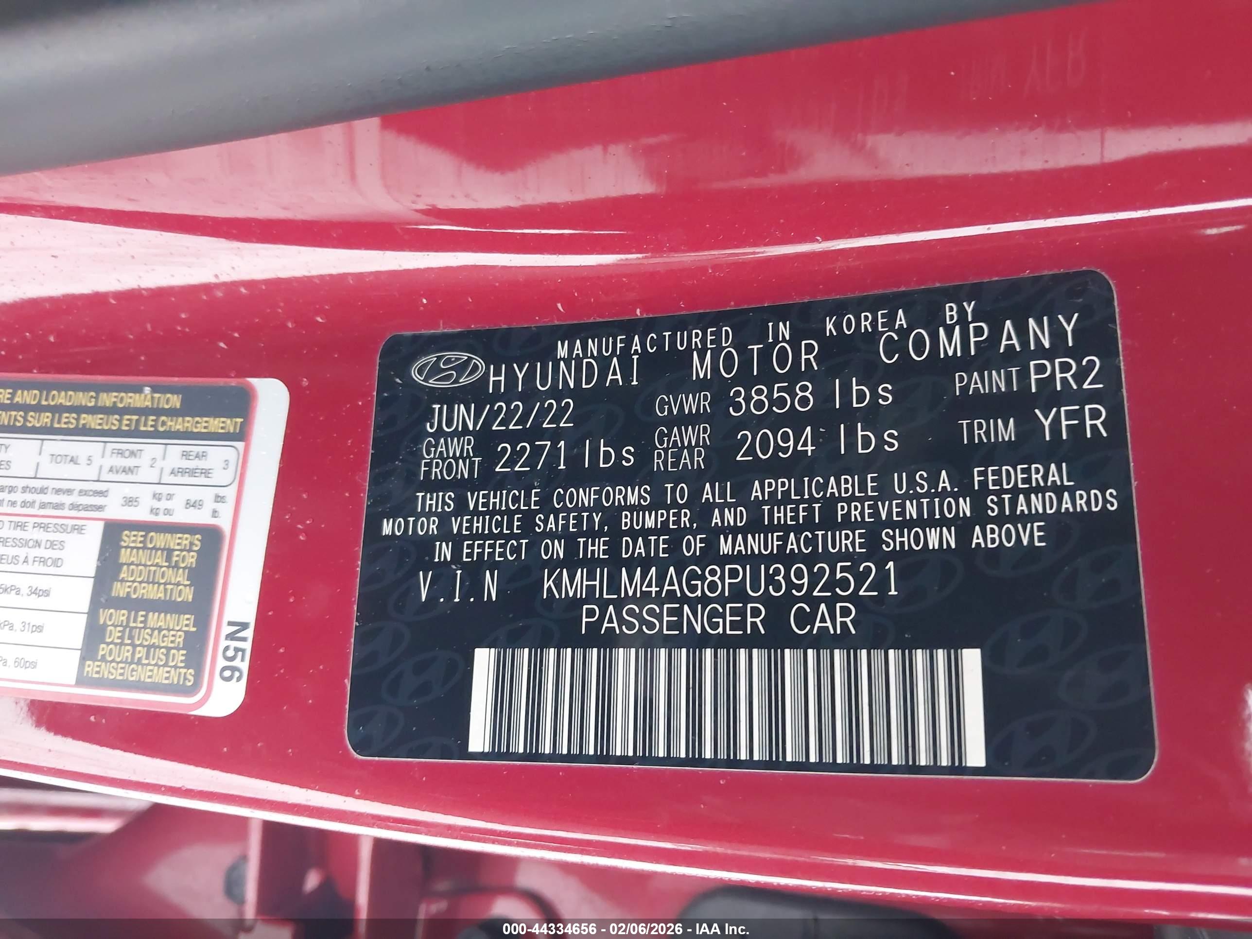 HYUNDAI ELANTRA image 9