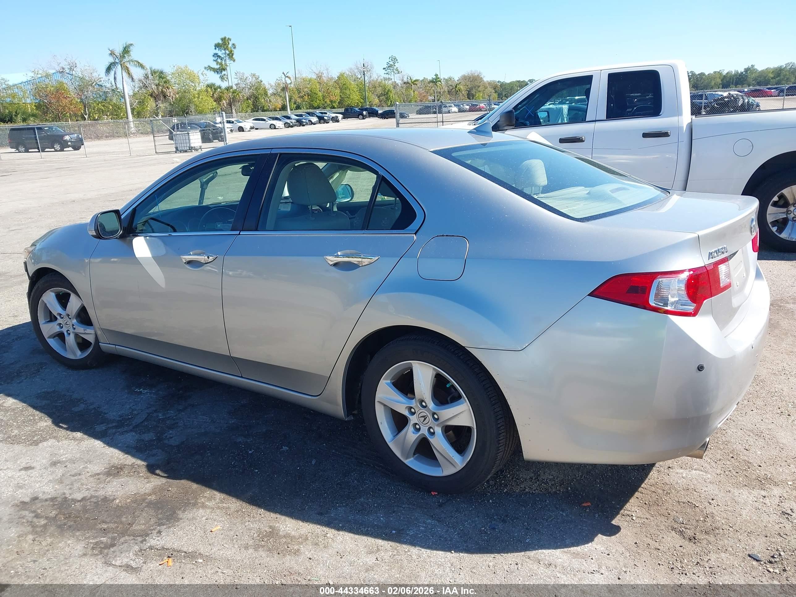 ACURA TSX image 3