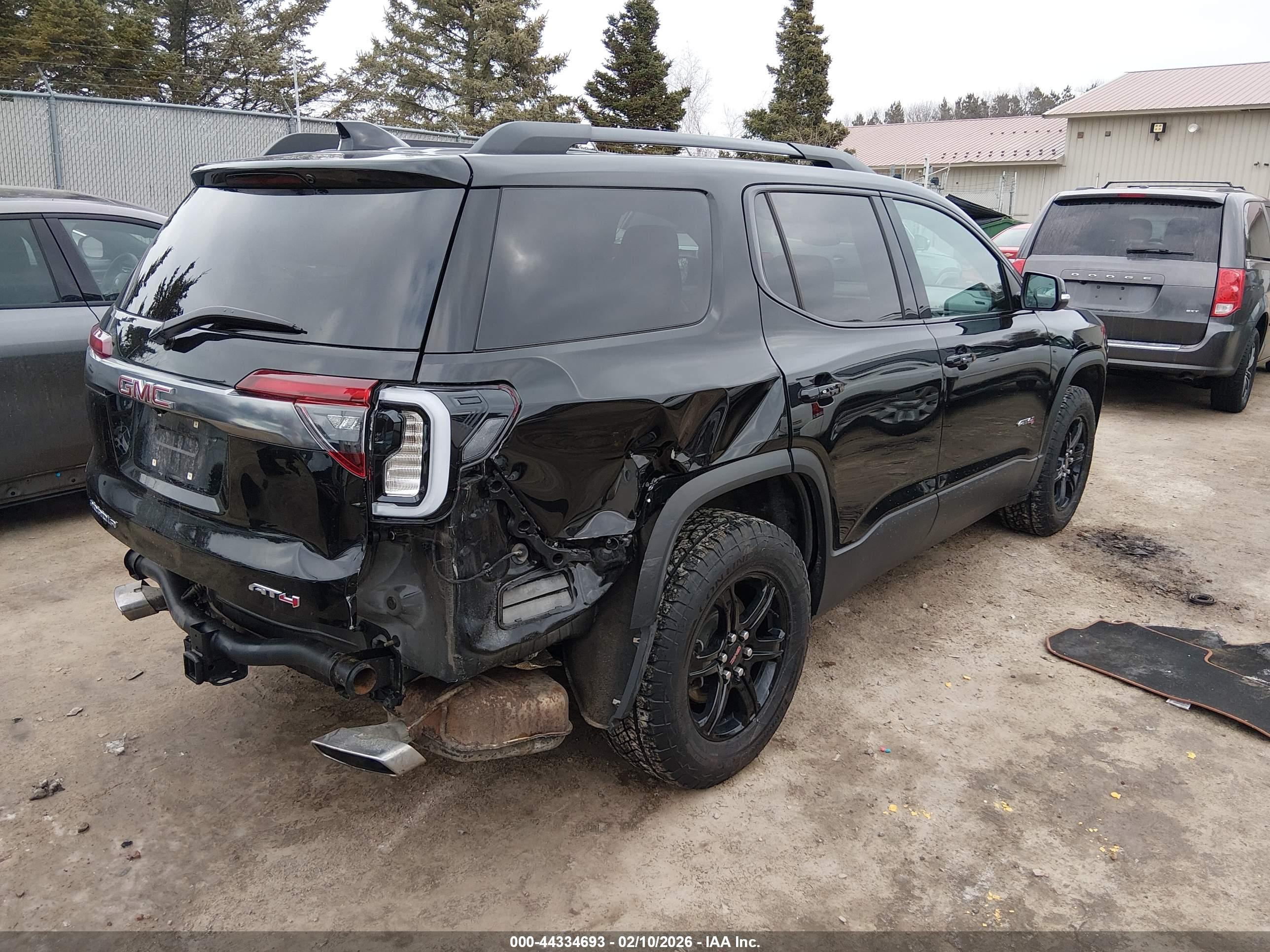 GMC ACADIA image 4