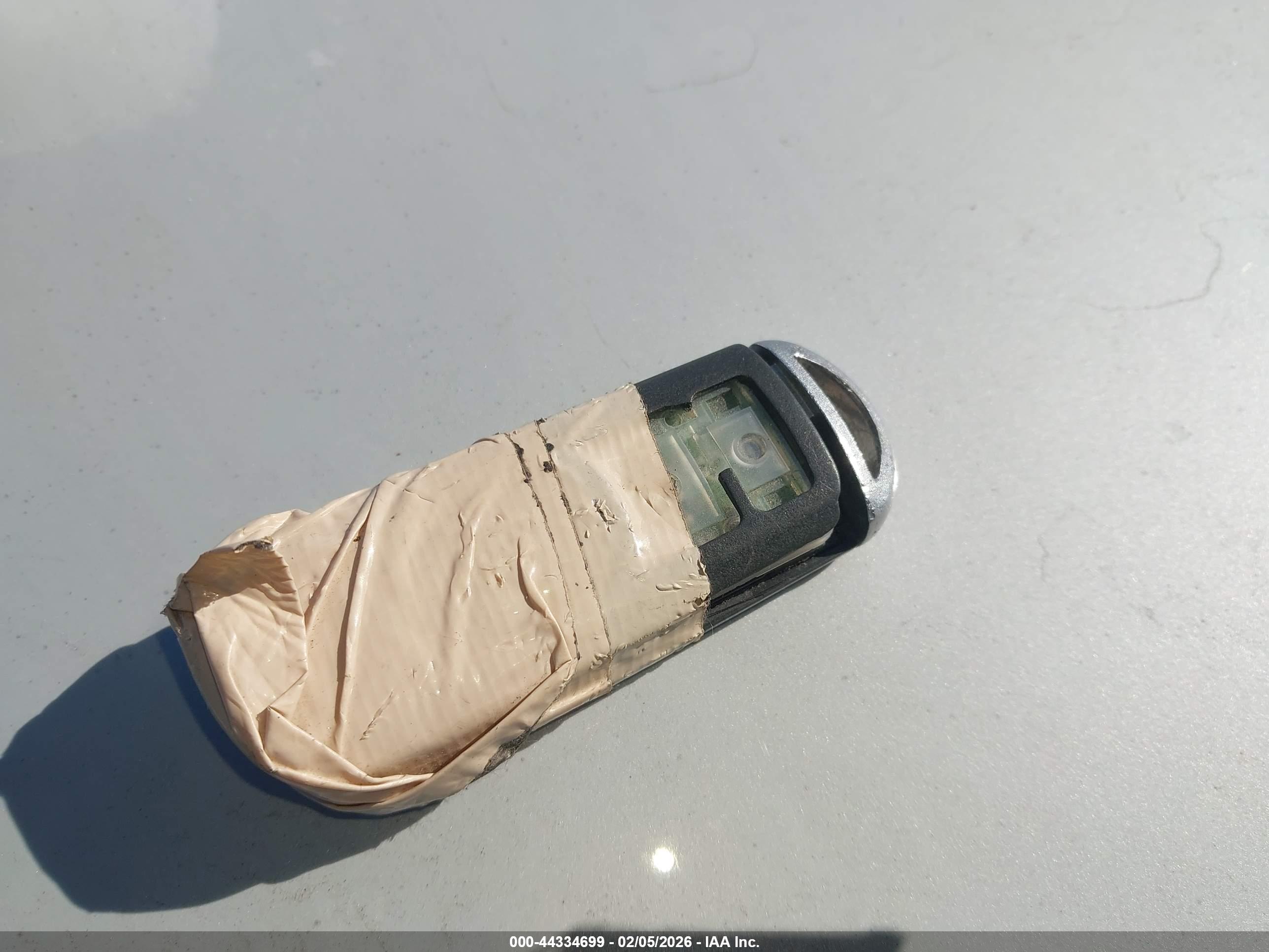 TOYOTA YARIS image 11