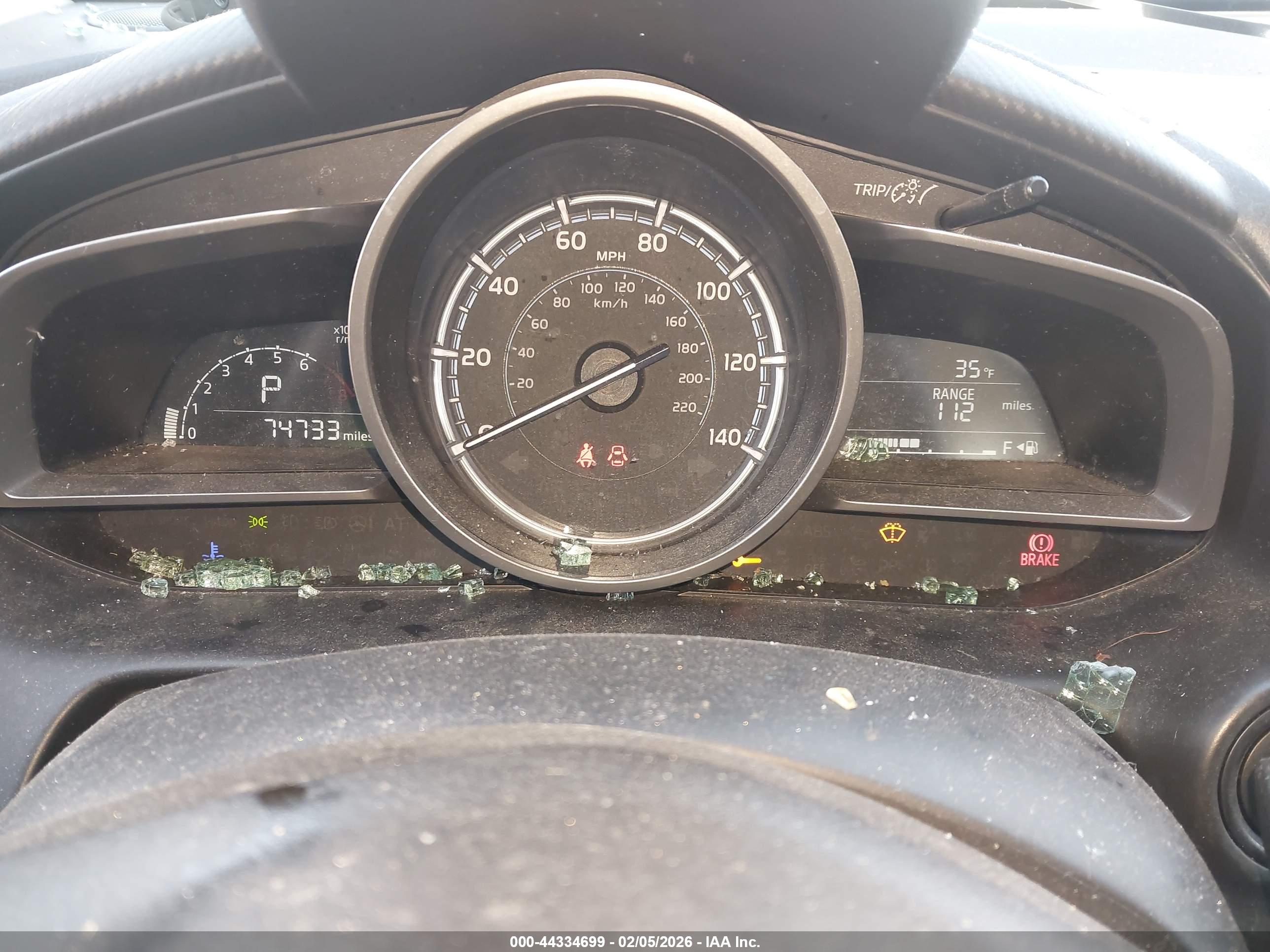 TOYOTA YARIS image 7