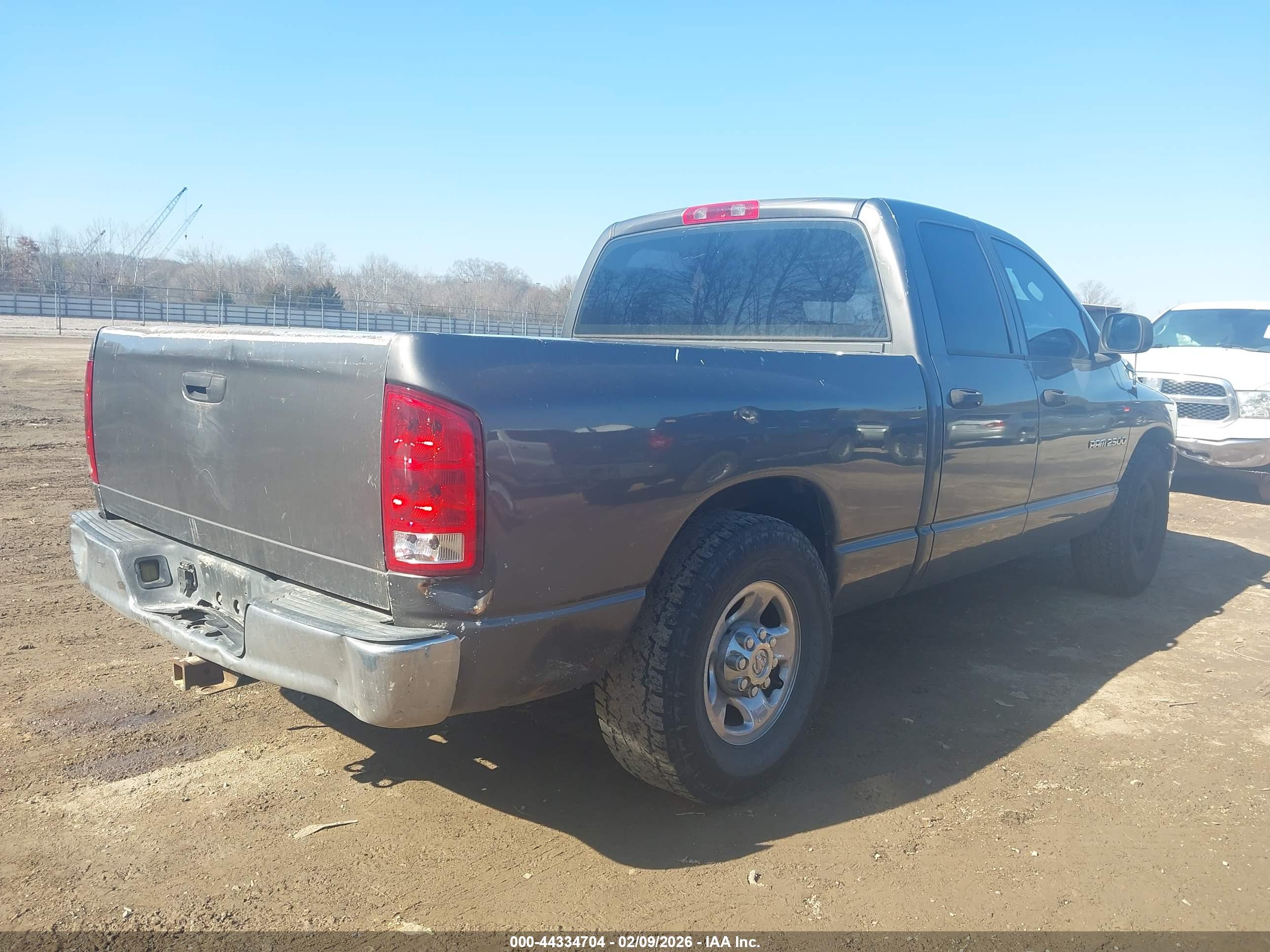 DODGE RAM image 4