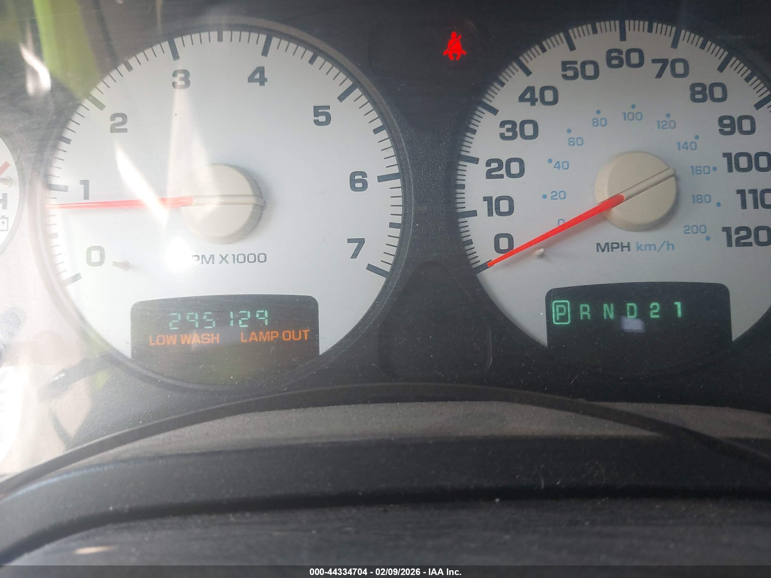 DODGE RAM image 7