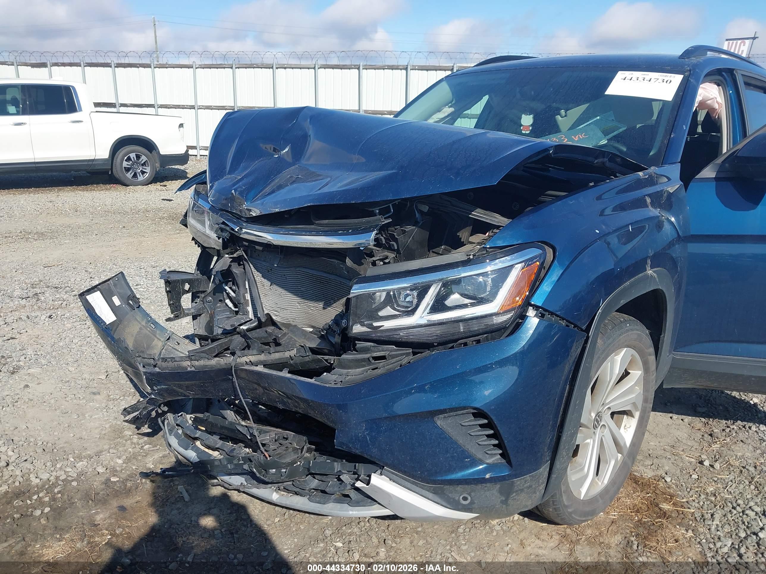 VOLKSWAGEN ATLAS image 6