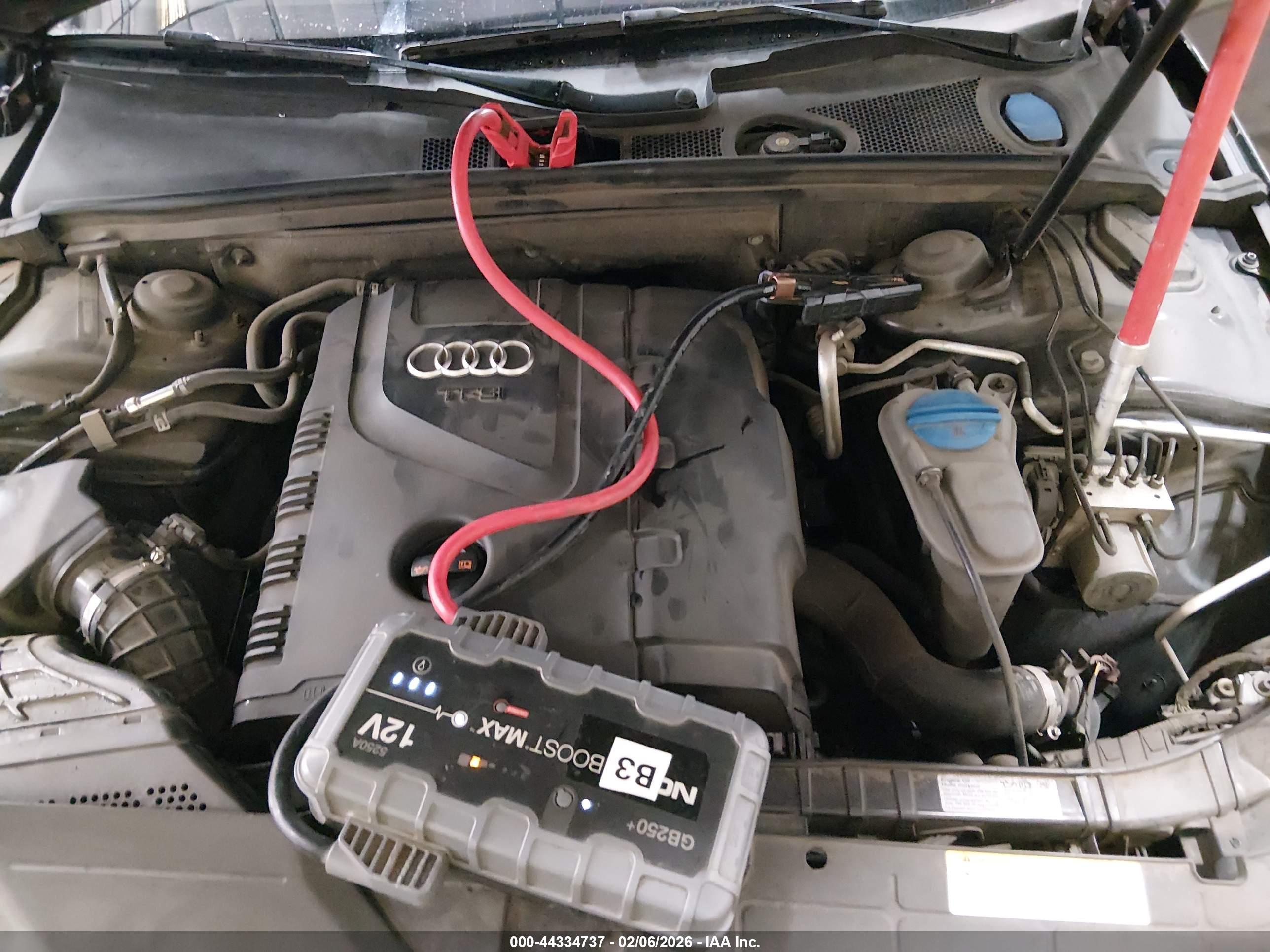 AUDI A4 image 10
