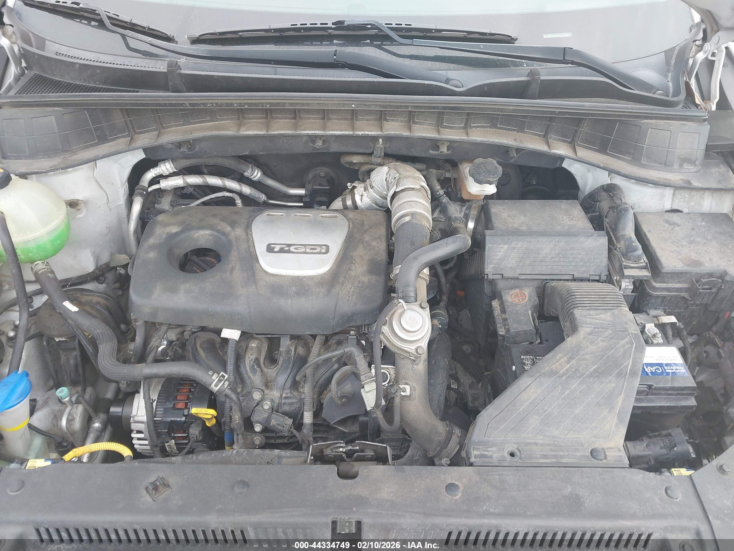 HYUNDAI TUCSON image 10