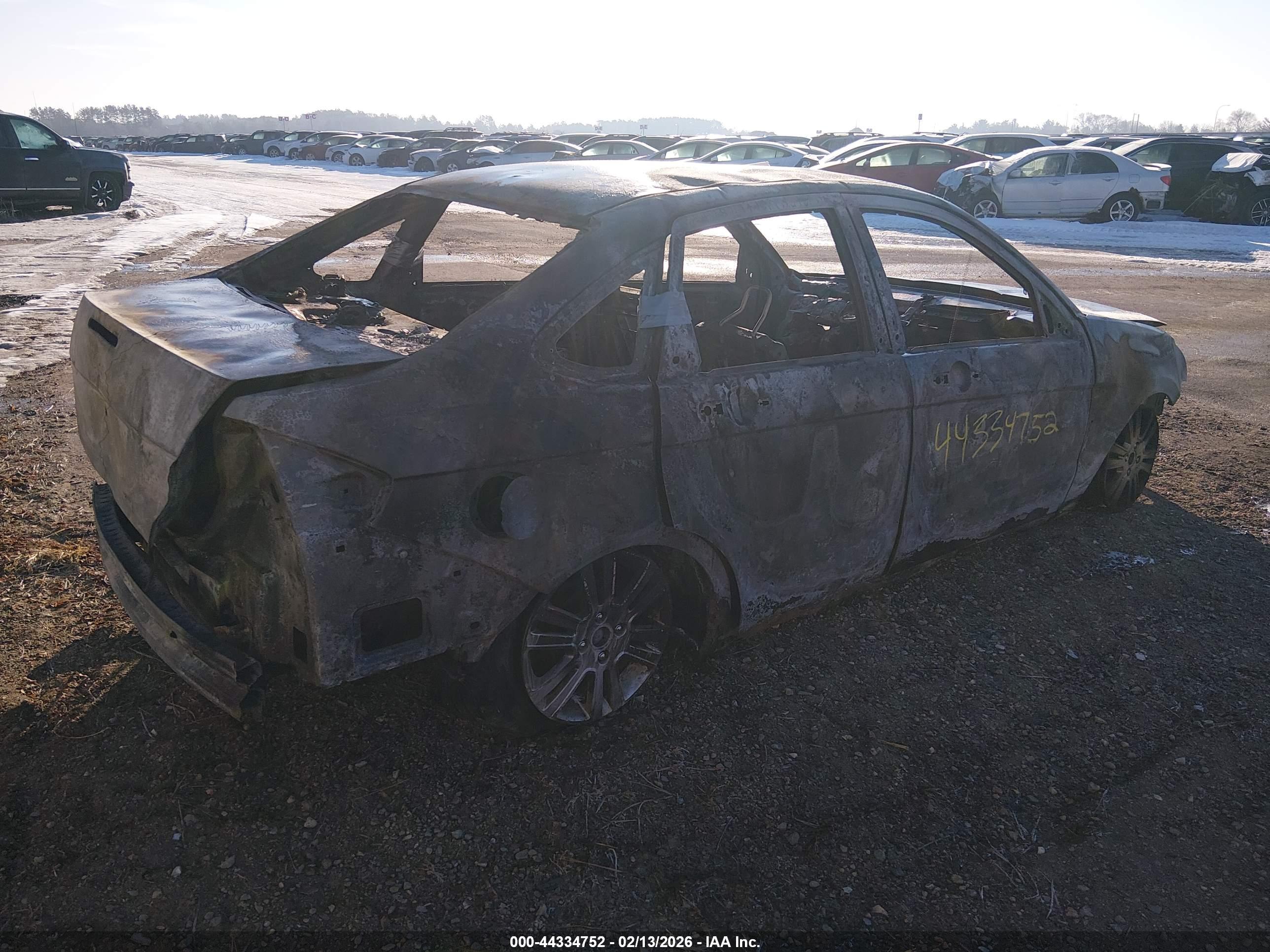 FORD FOCUS image 4
