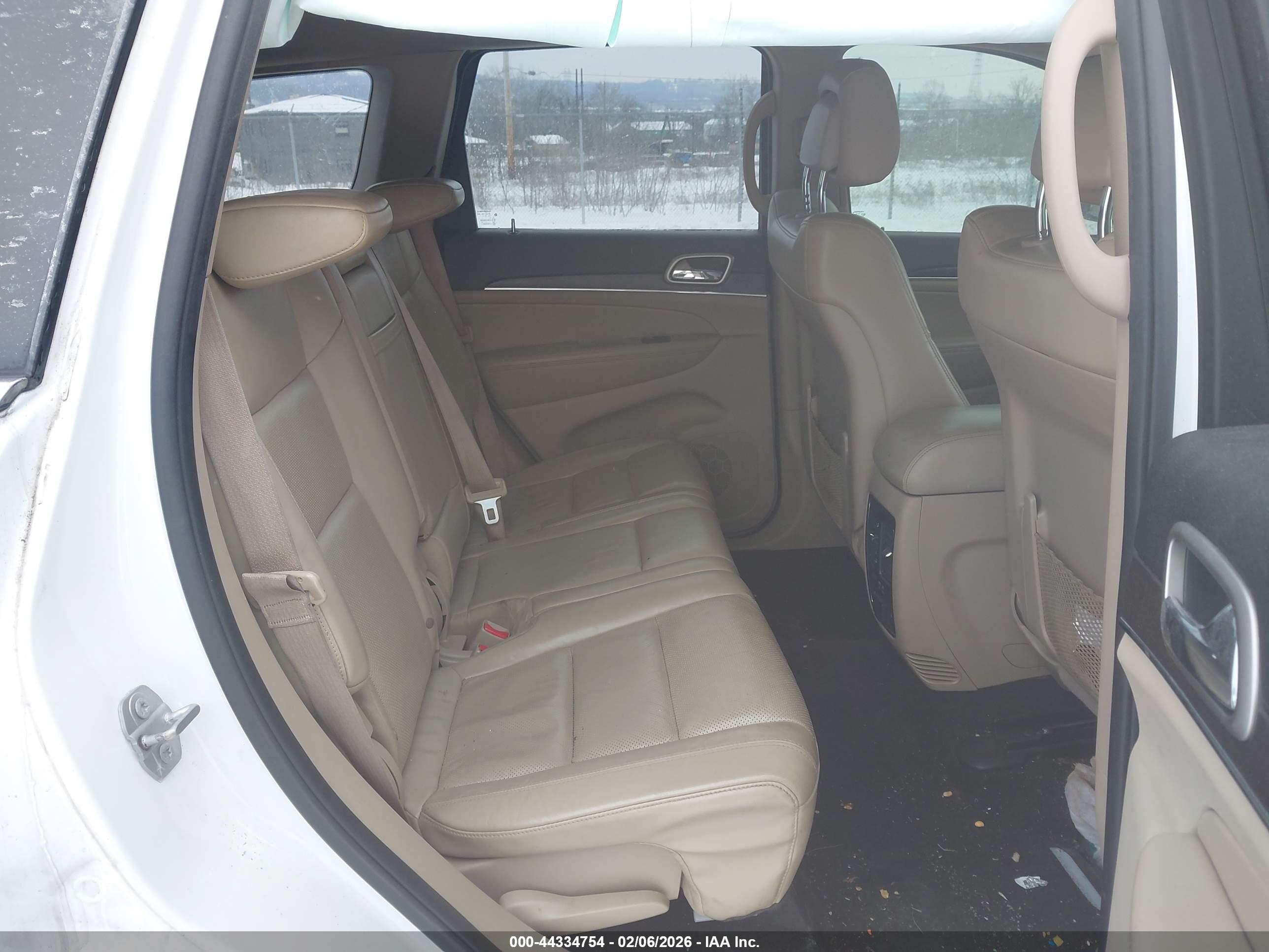 JEEP GRAND image 8