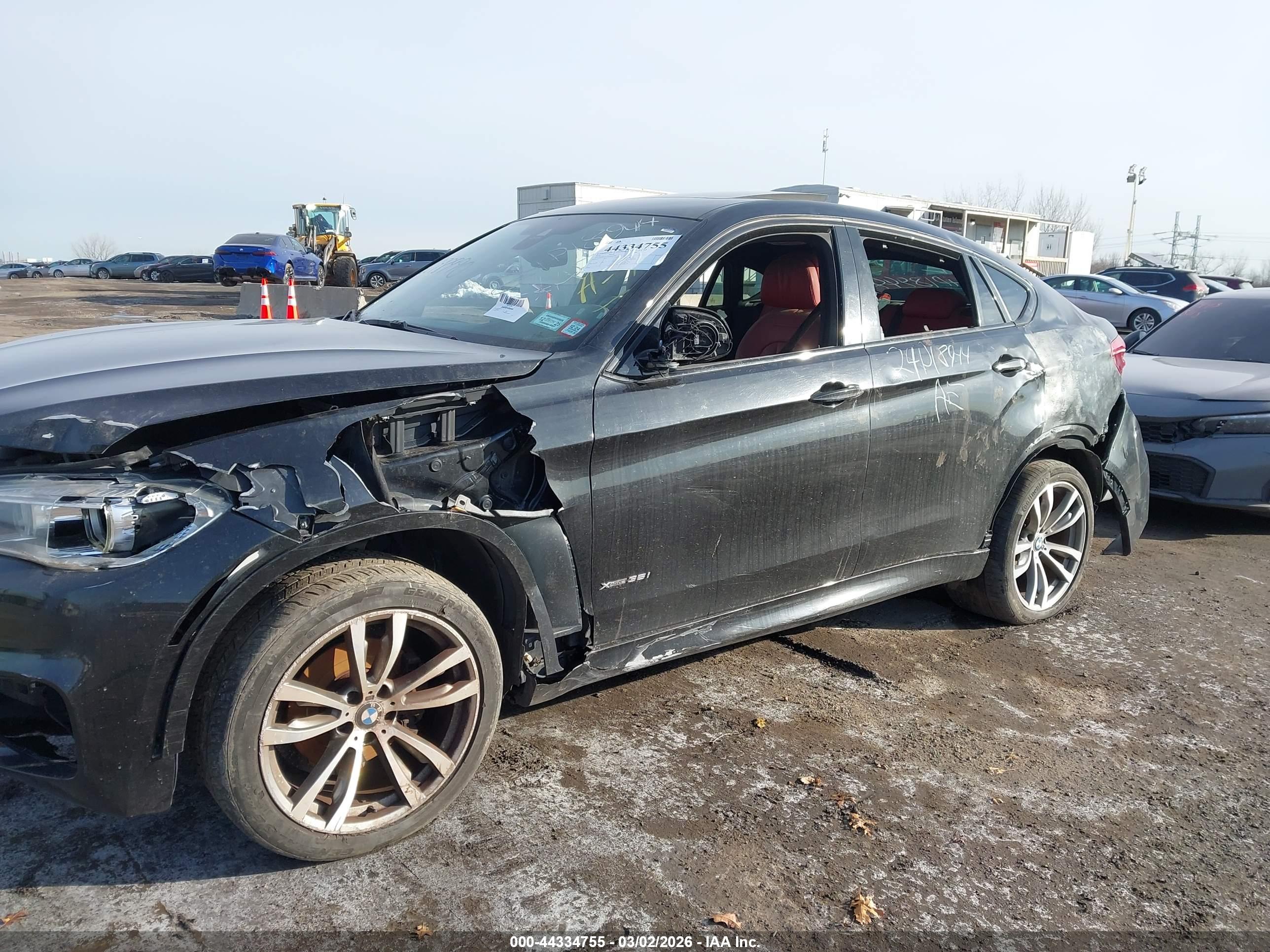 BMW X6 image 6