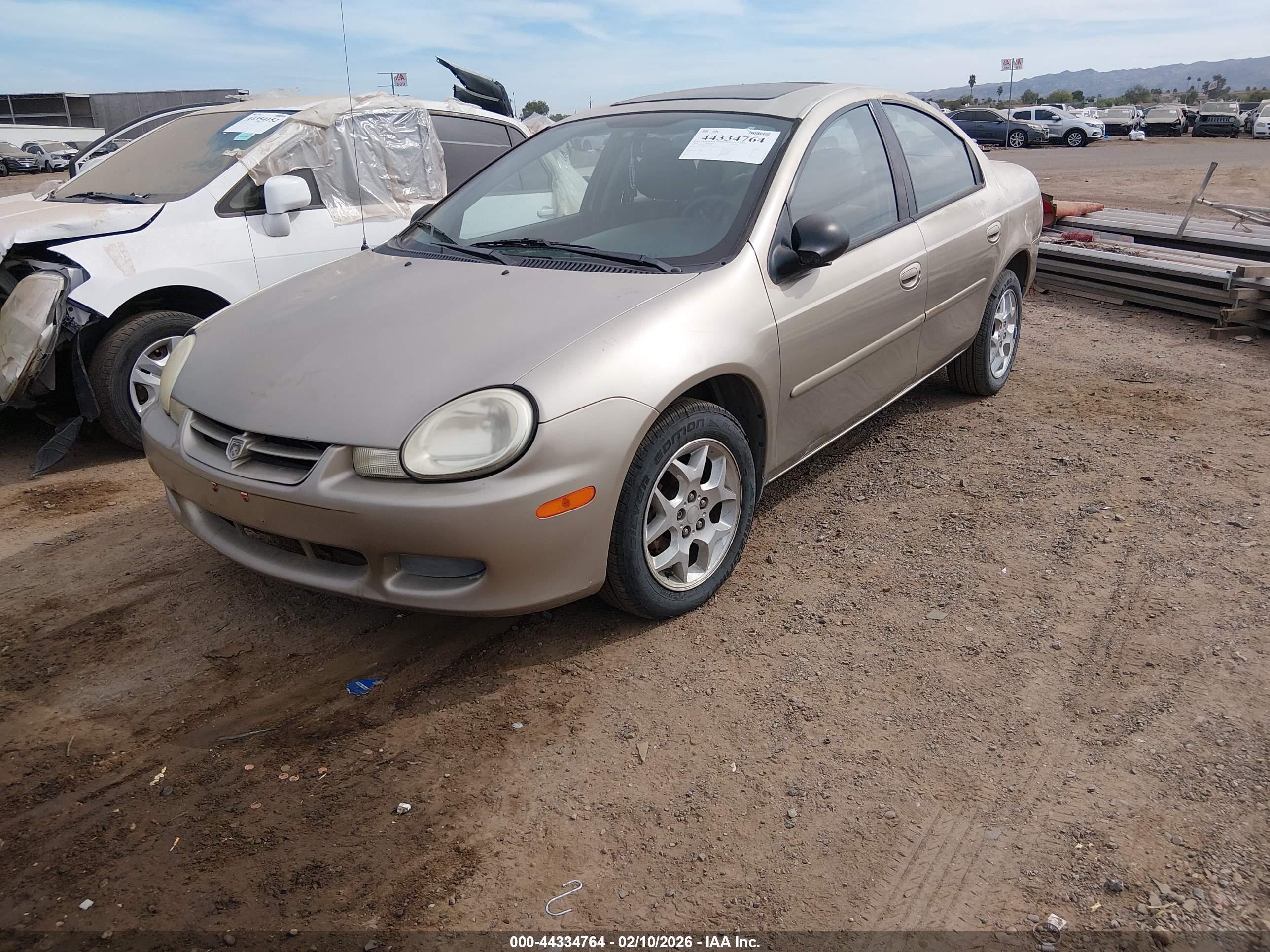 DODGE NEON image 6
