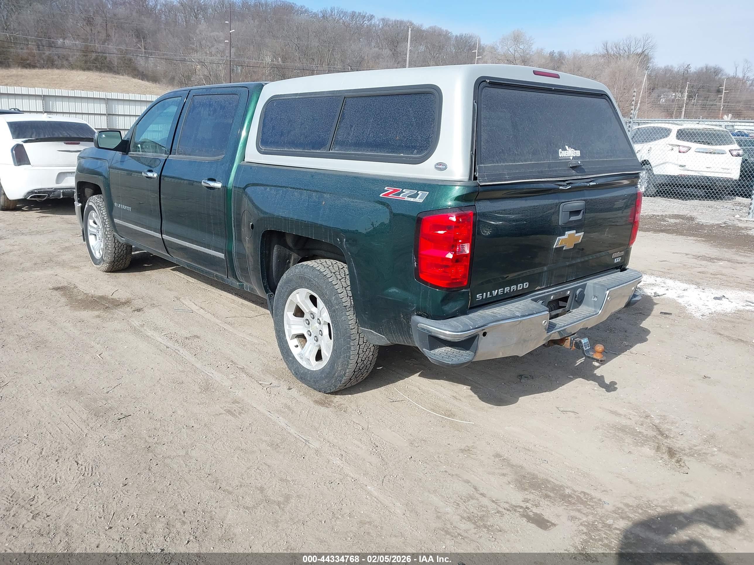 CHEVROLET SILVERADO image 3