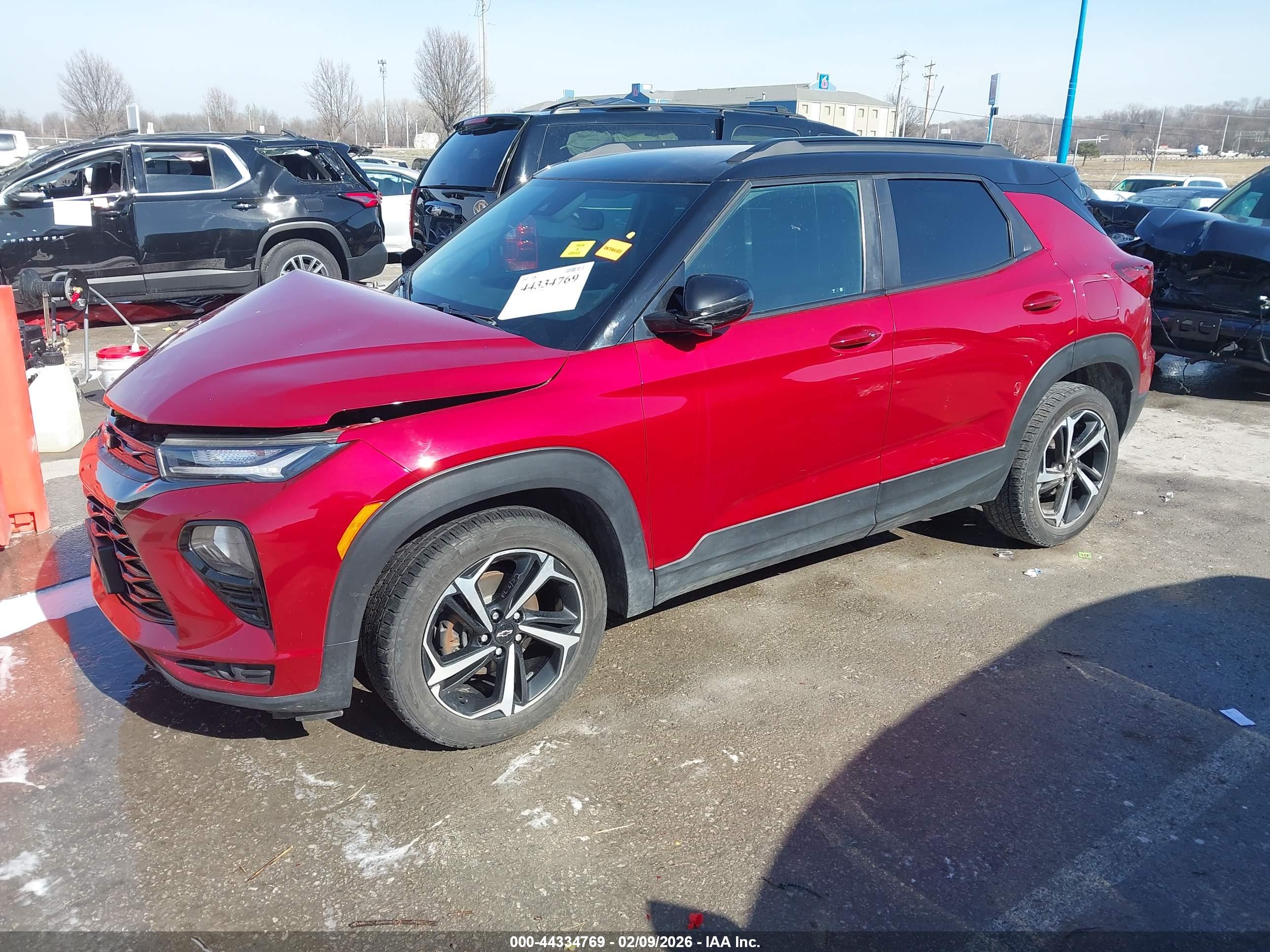 CHEVROLET TRAILBLAZER image 2
