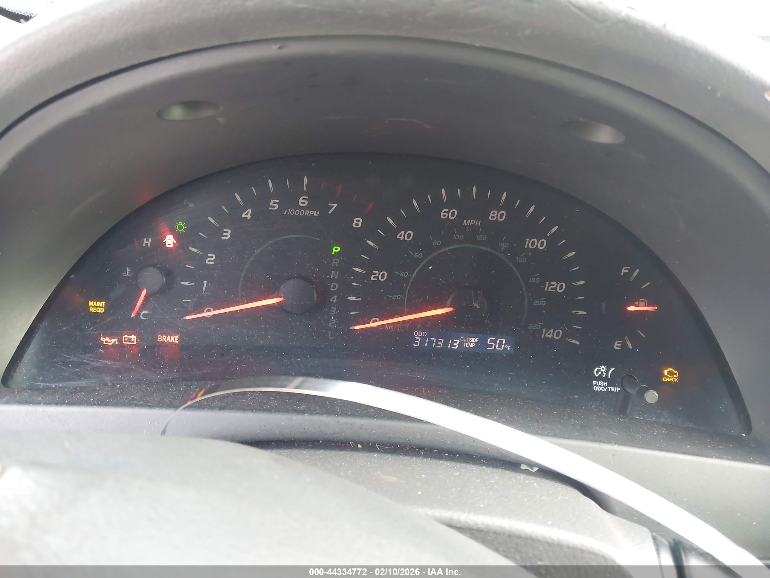 TOYOTA CAMRY image 7
