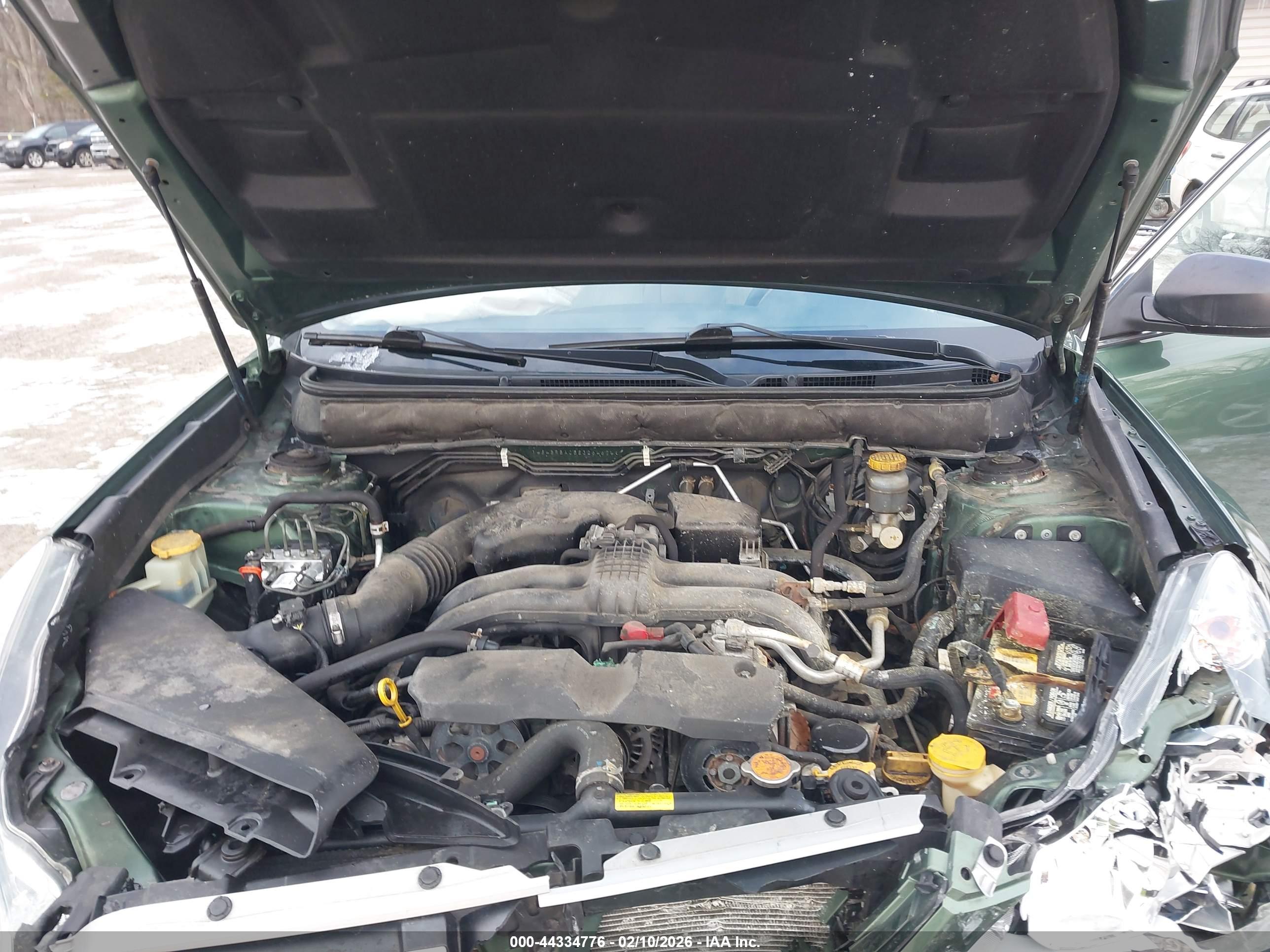 SUBARU OUTBACK image 10