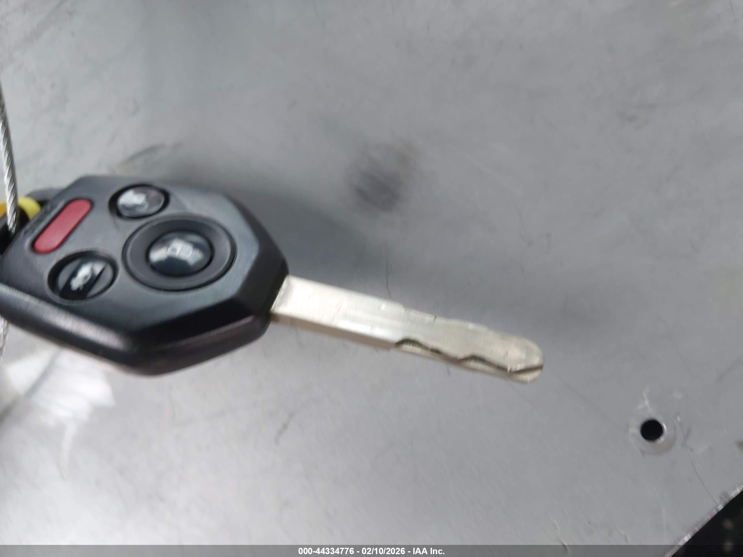 SUBARU OUTBACK image 11