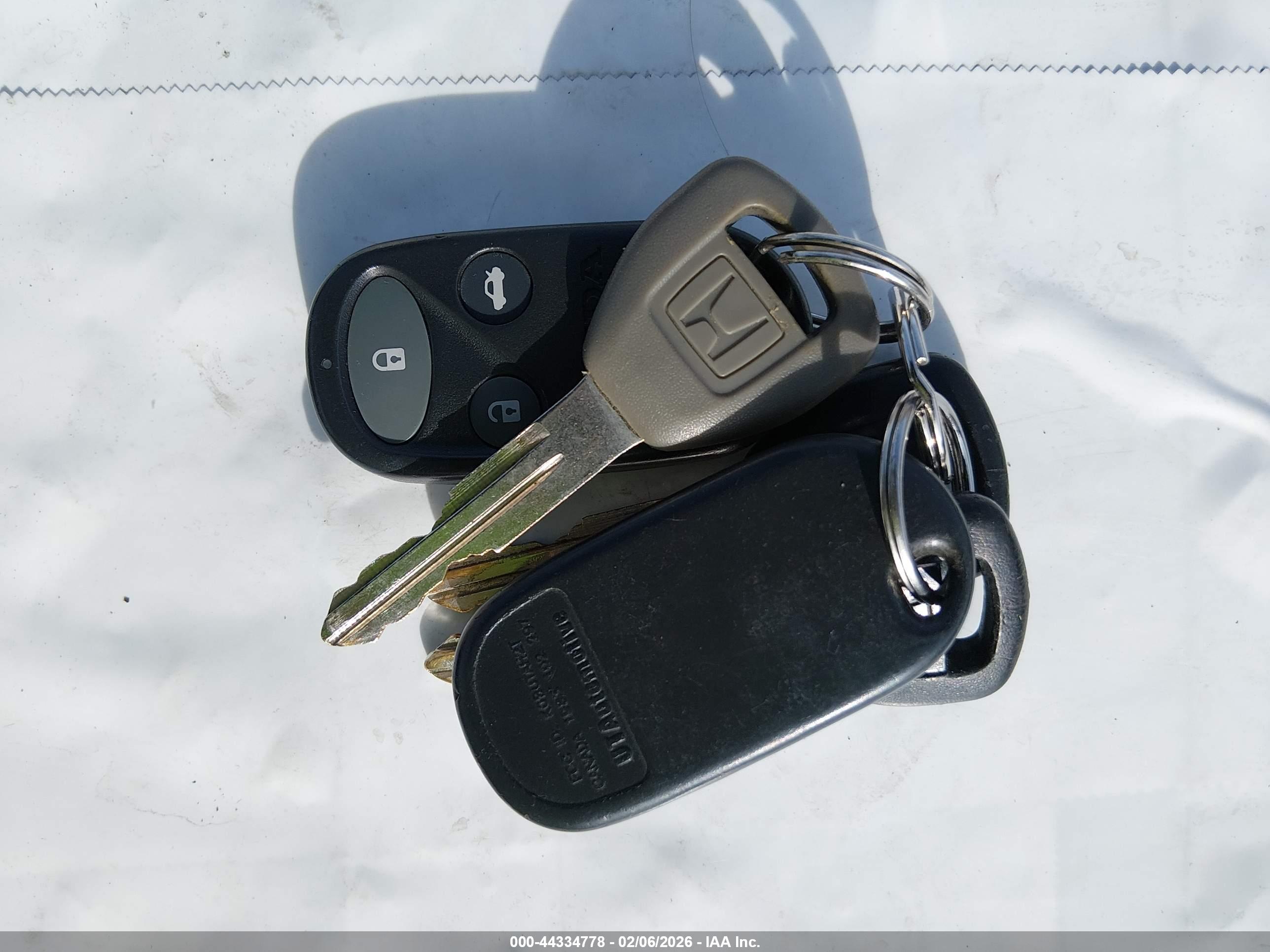 HONDA ACCORD image 11
