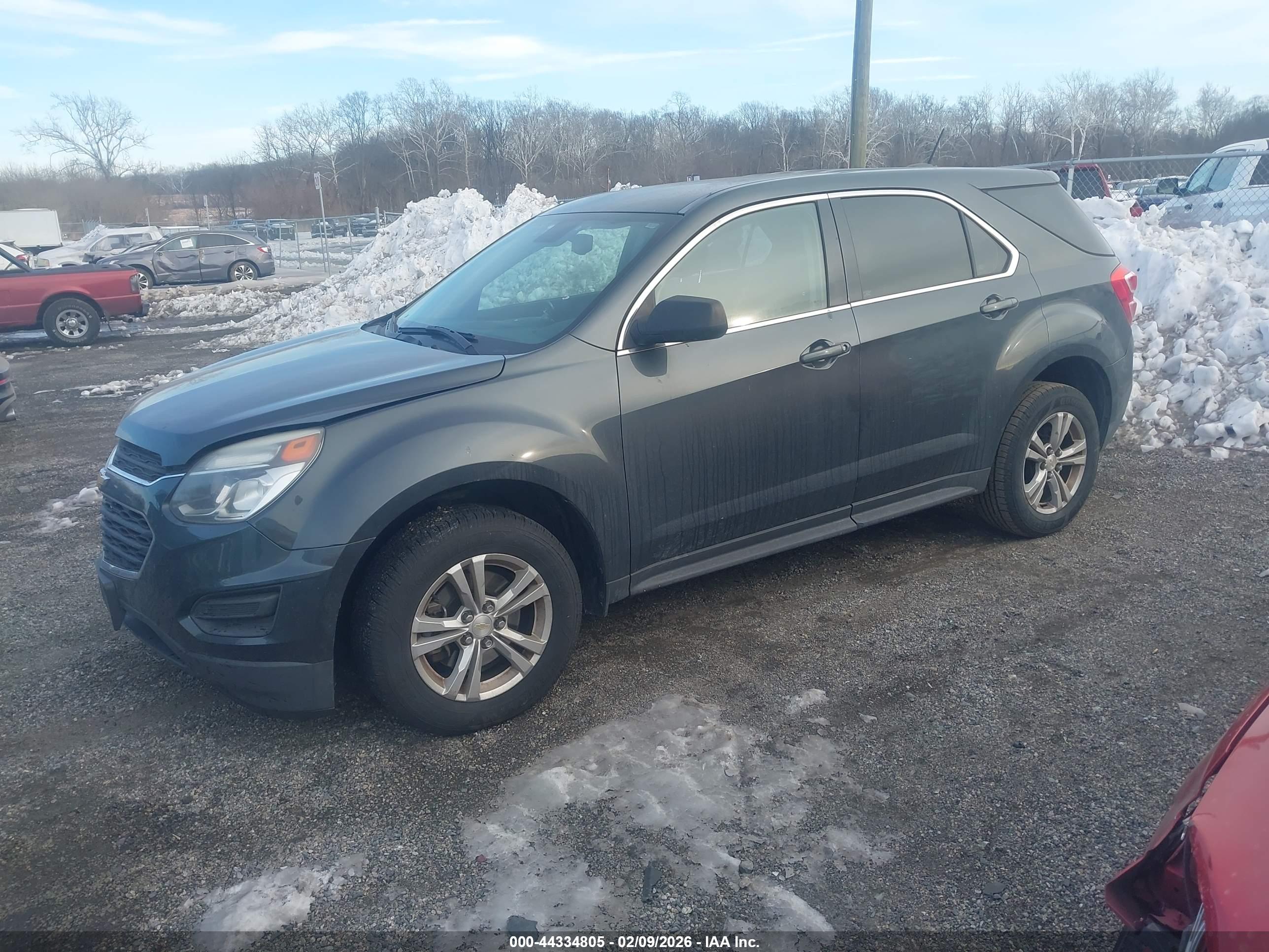 CHEVROLET EQUINOX image 2