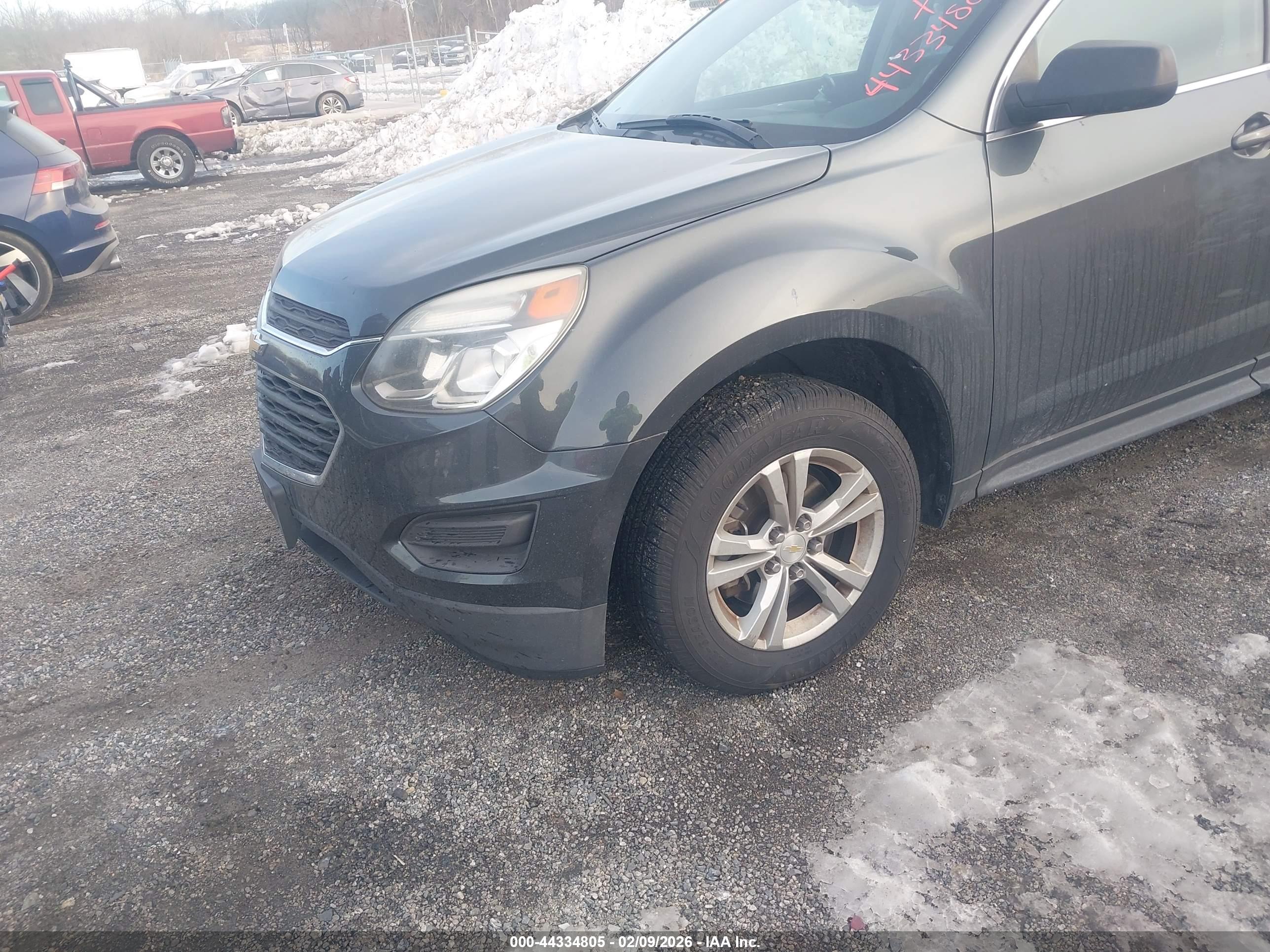 CHEVROLET EQUINOX image 6