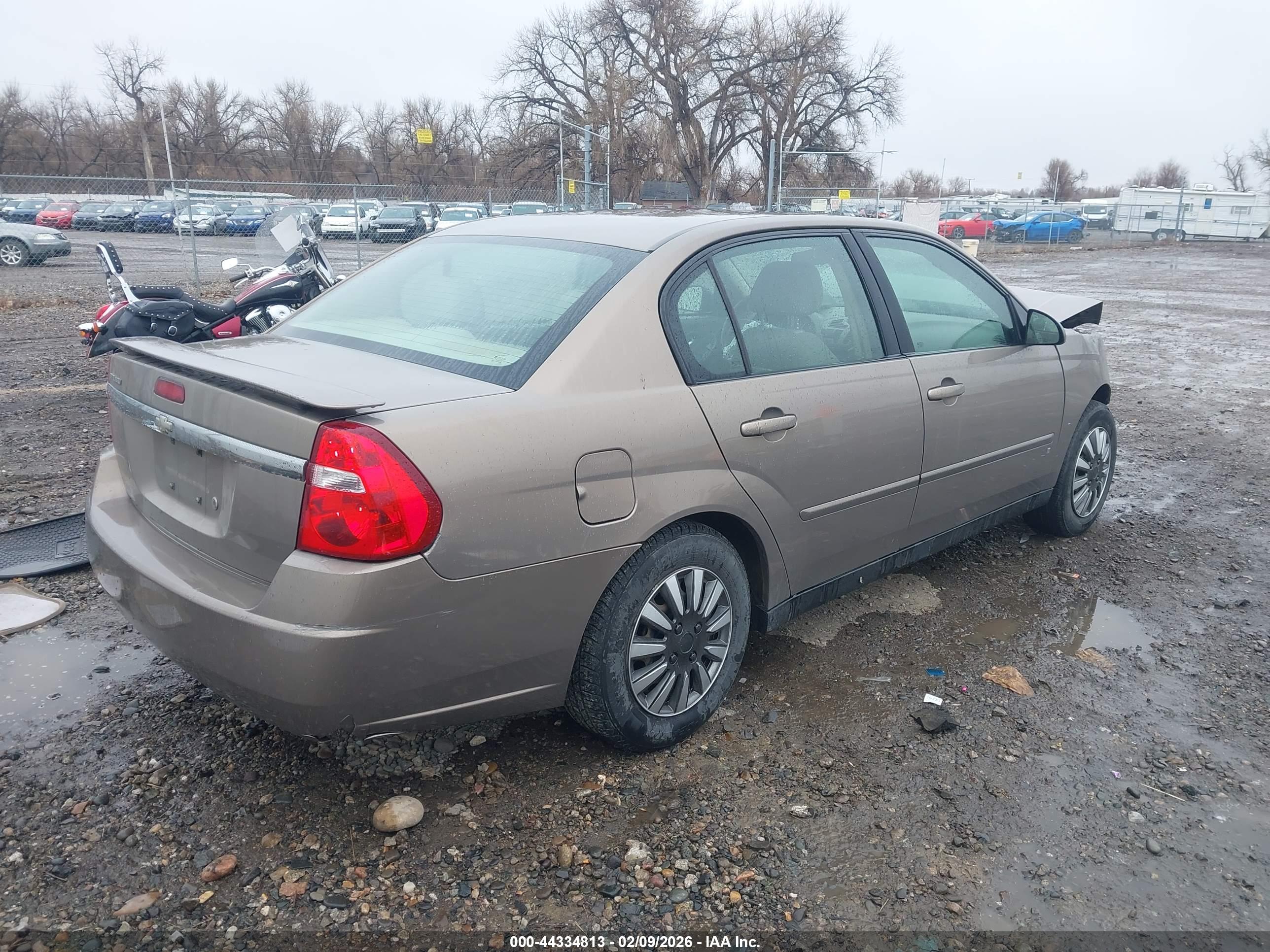 CHEVROLET MALIBU image 4