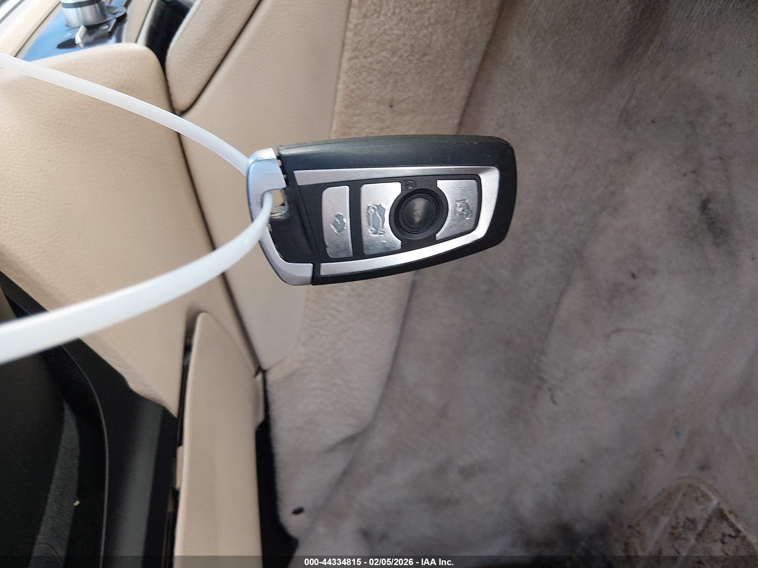 BMW 535I image 11