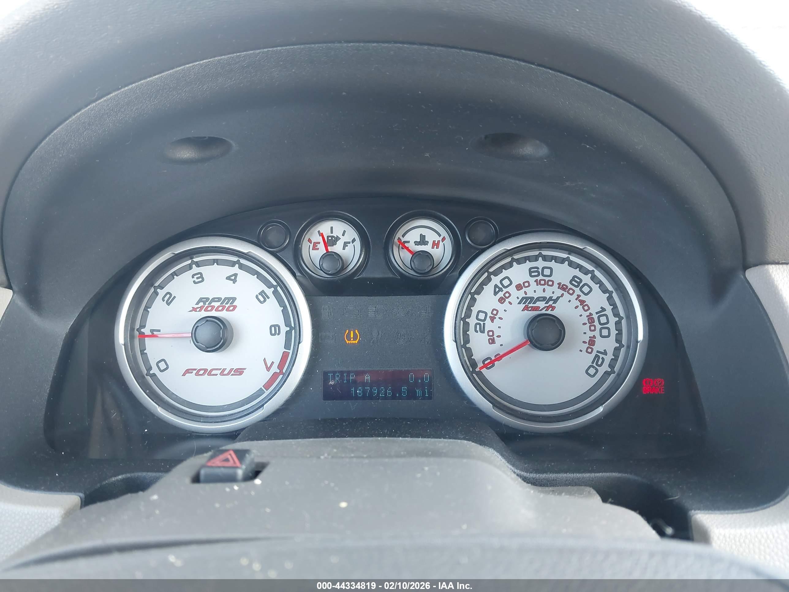 FORD FOCUS image 7
