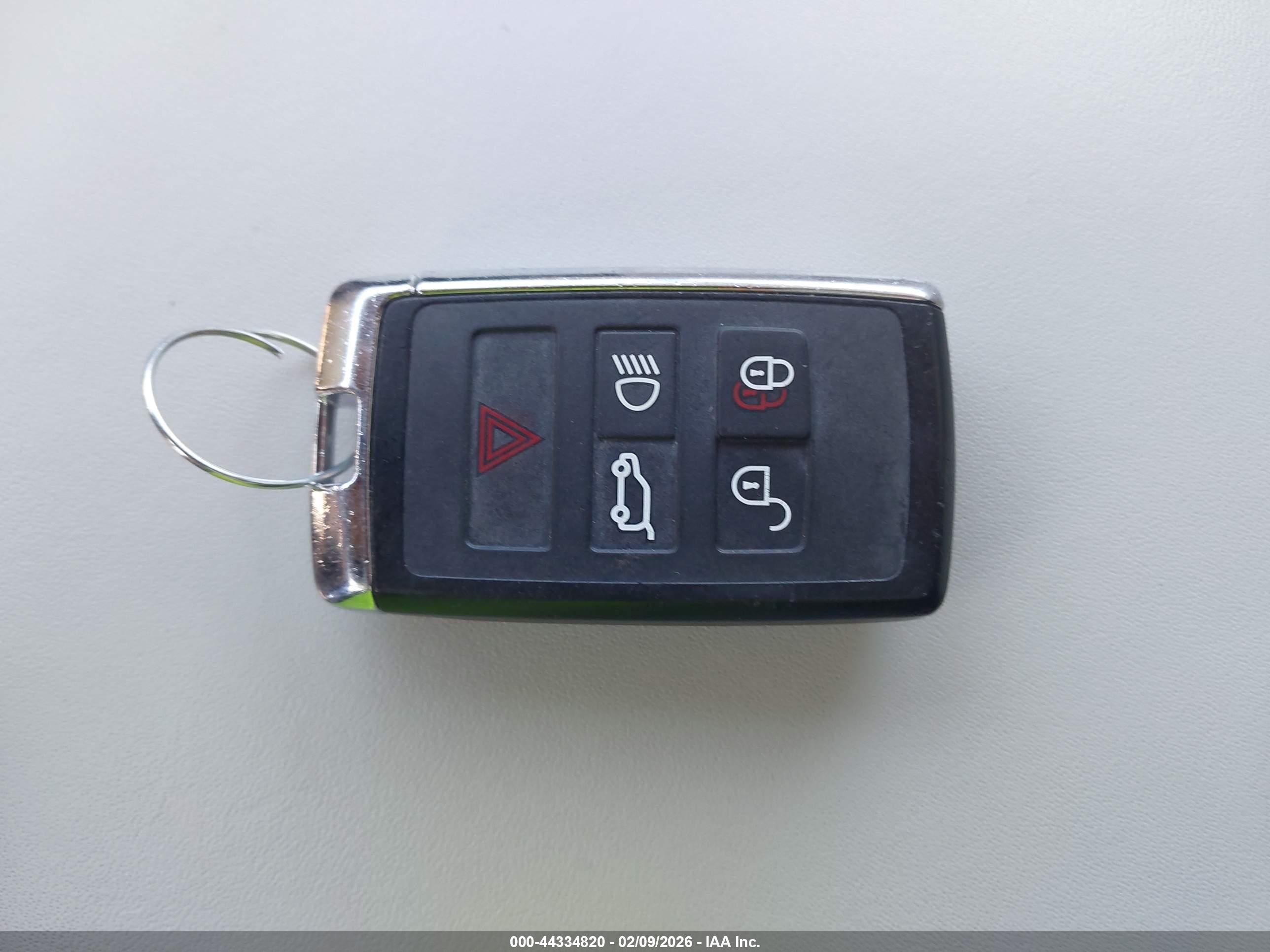 LAND ROVER image 11