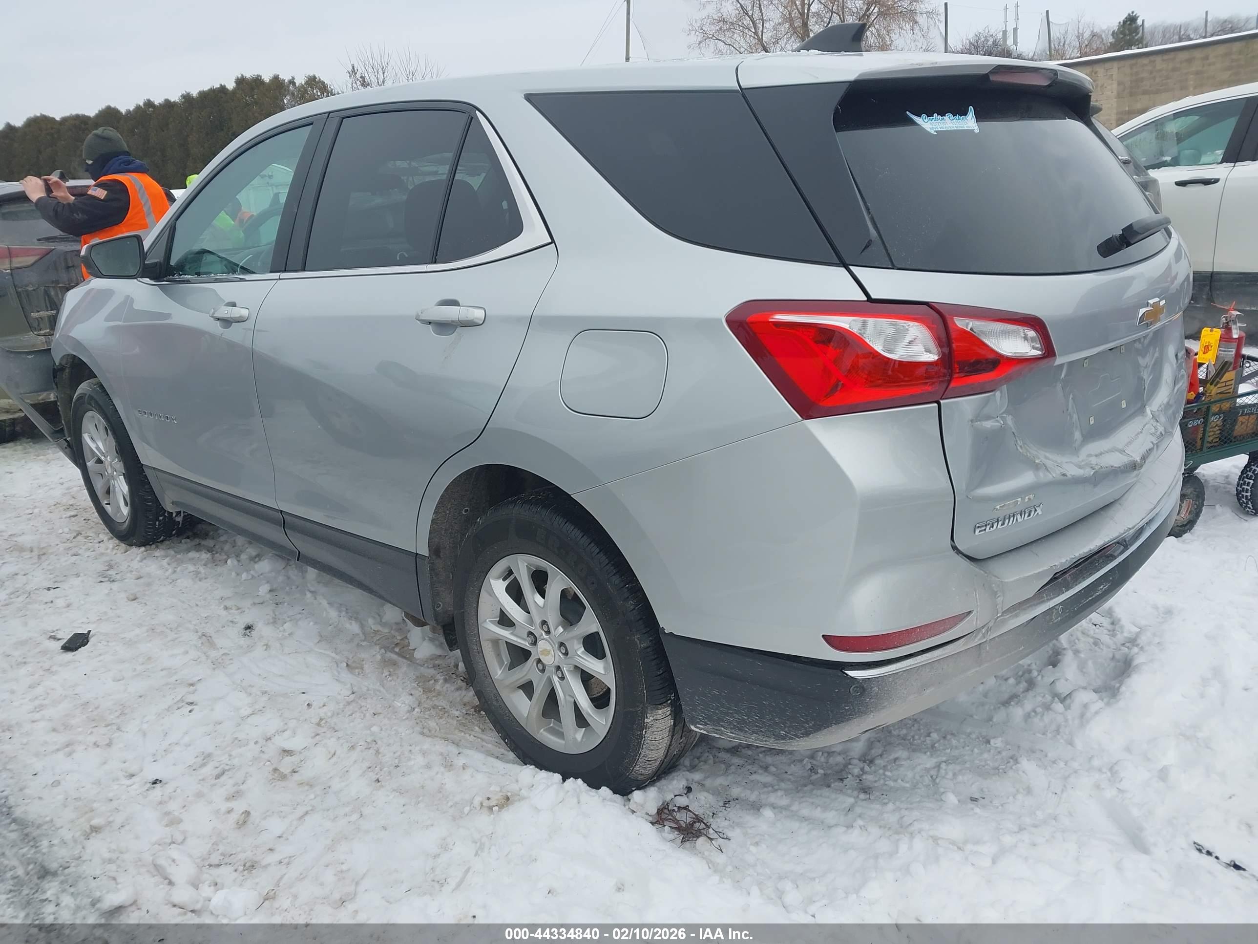 CHEVROLET EQUINOX image 3
