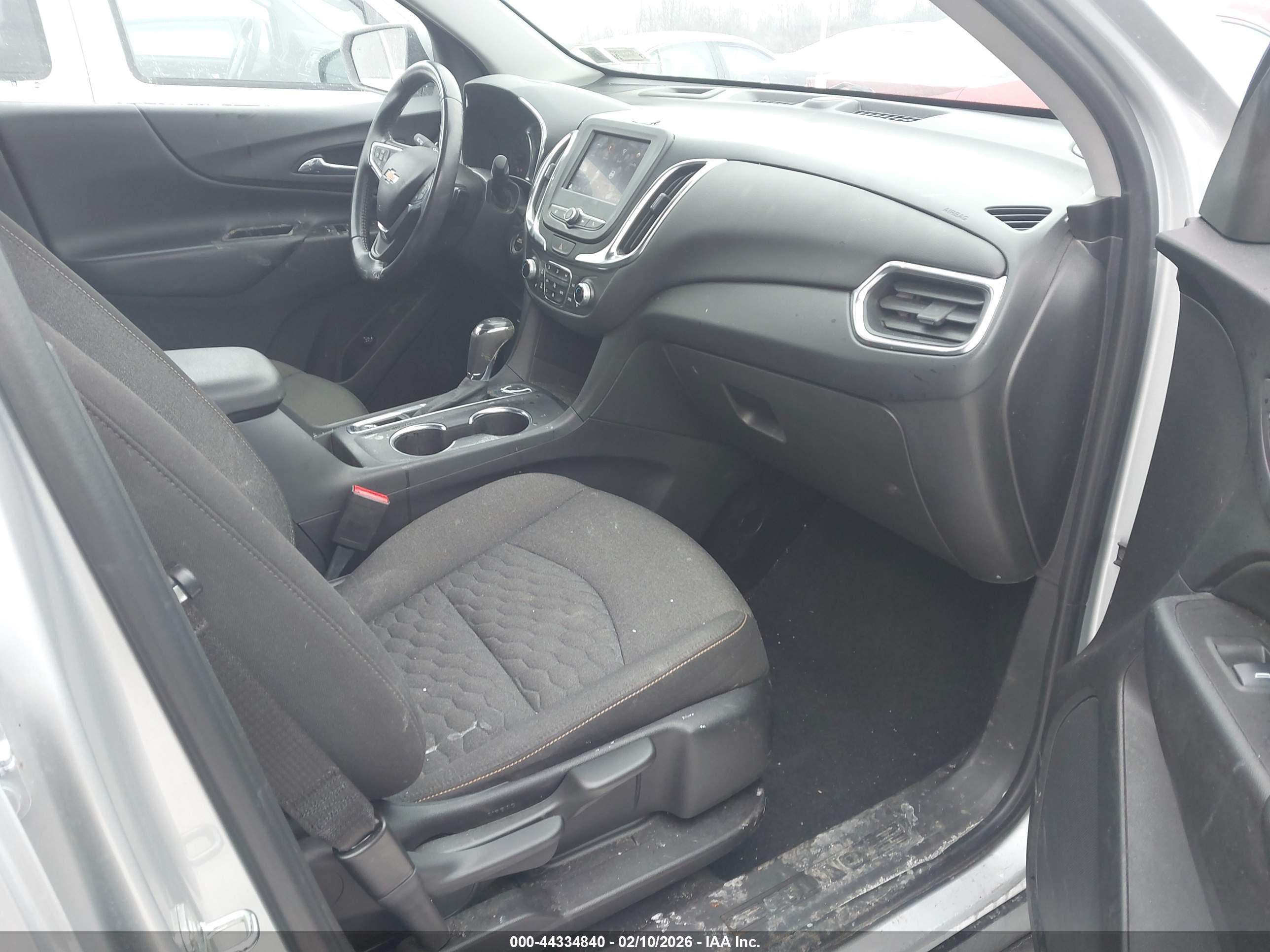 CHEVROLET EQUINOX image 5