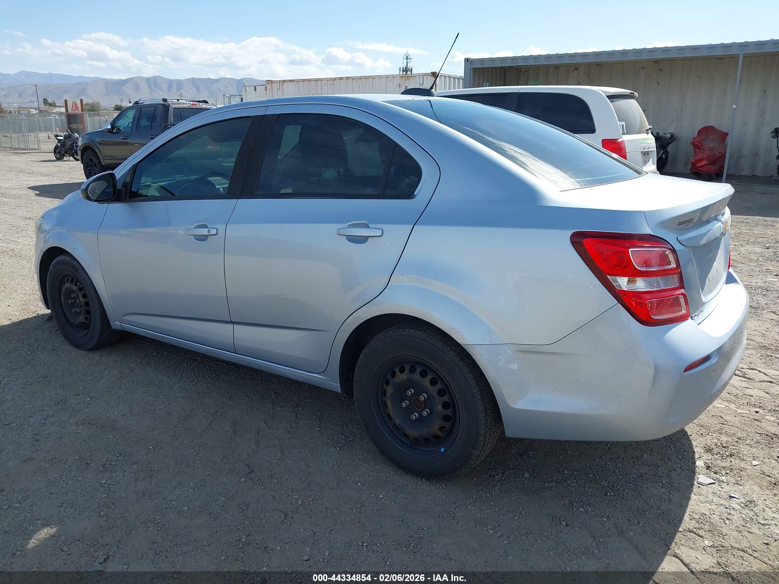 CHEVROLET SONIC image 3